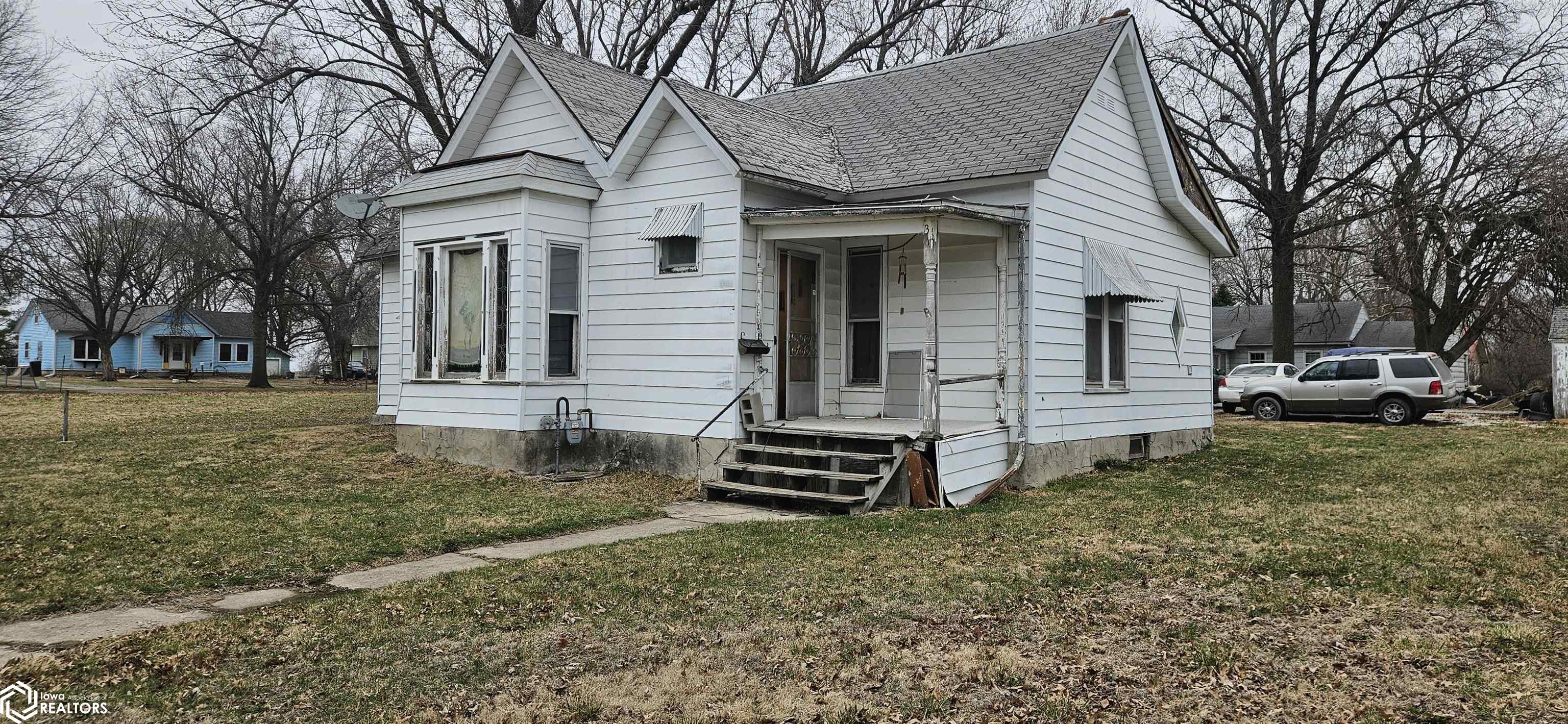 311 N Linden, Lamoni, Iowa image 3