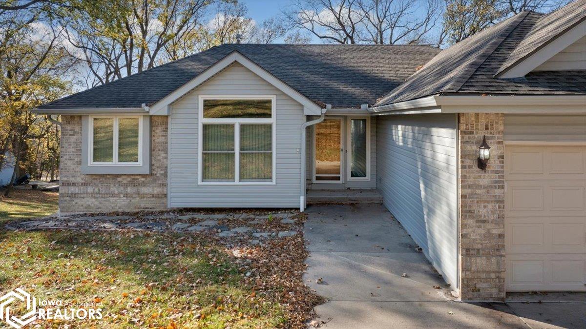 22690 Forrester Lane, Glenwood, Iowa image 3