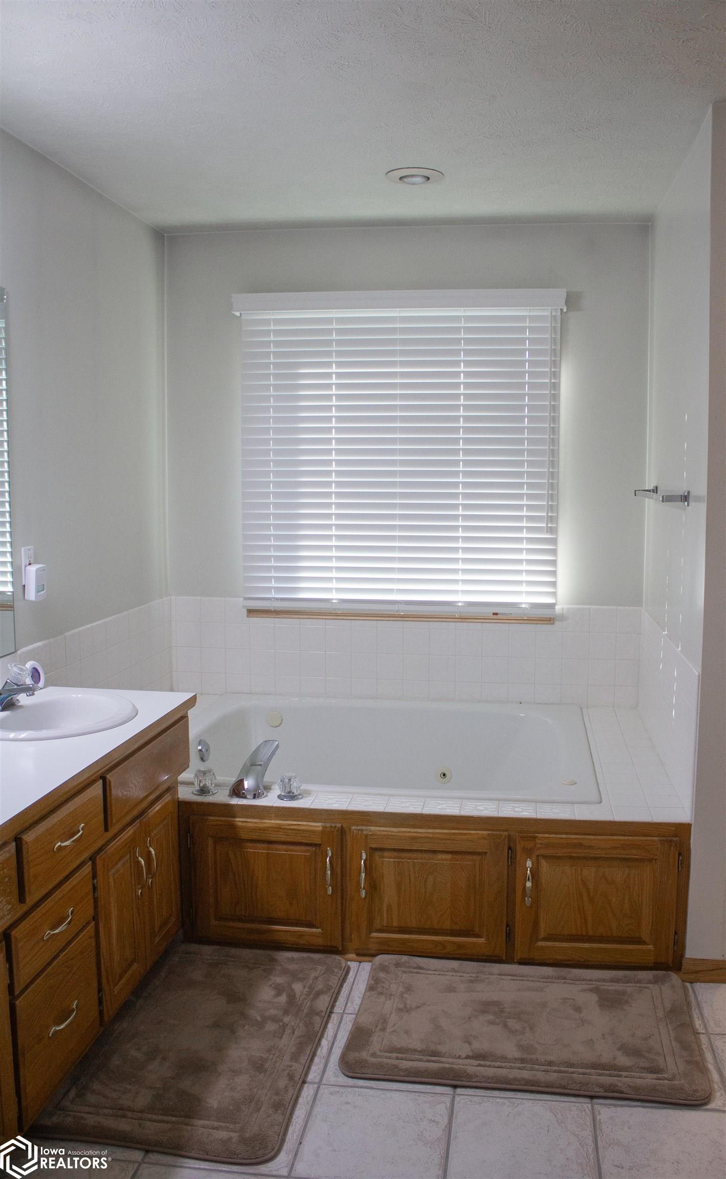 22690 Forrester Lane, Glenwood, Iowa image 29