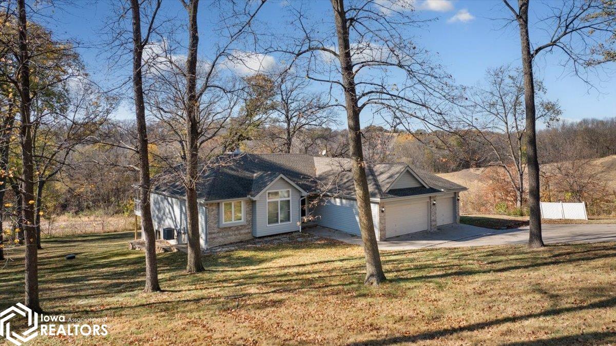 22690 Forrester Lane, Glenwood, Iowa image 4