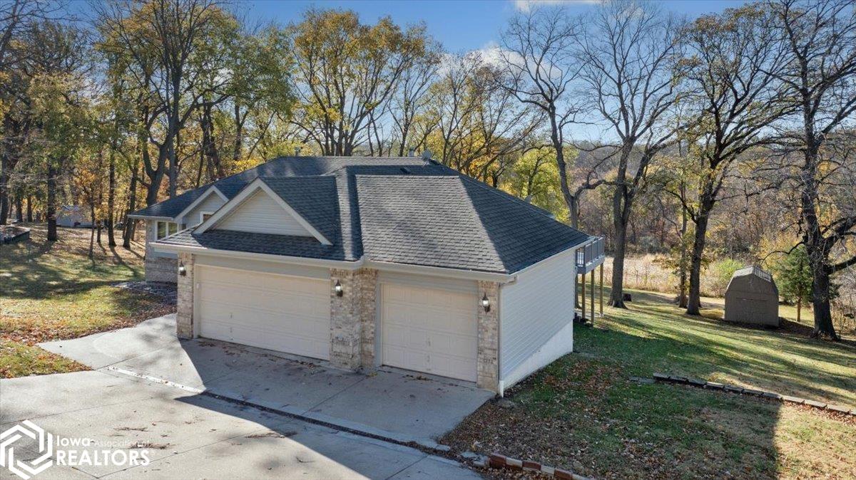 22690 Forrester Lane, Glenwood, Iowa image 6