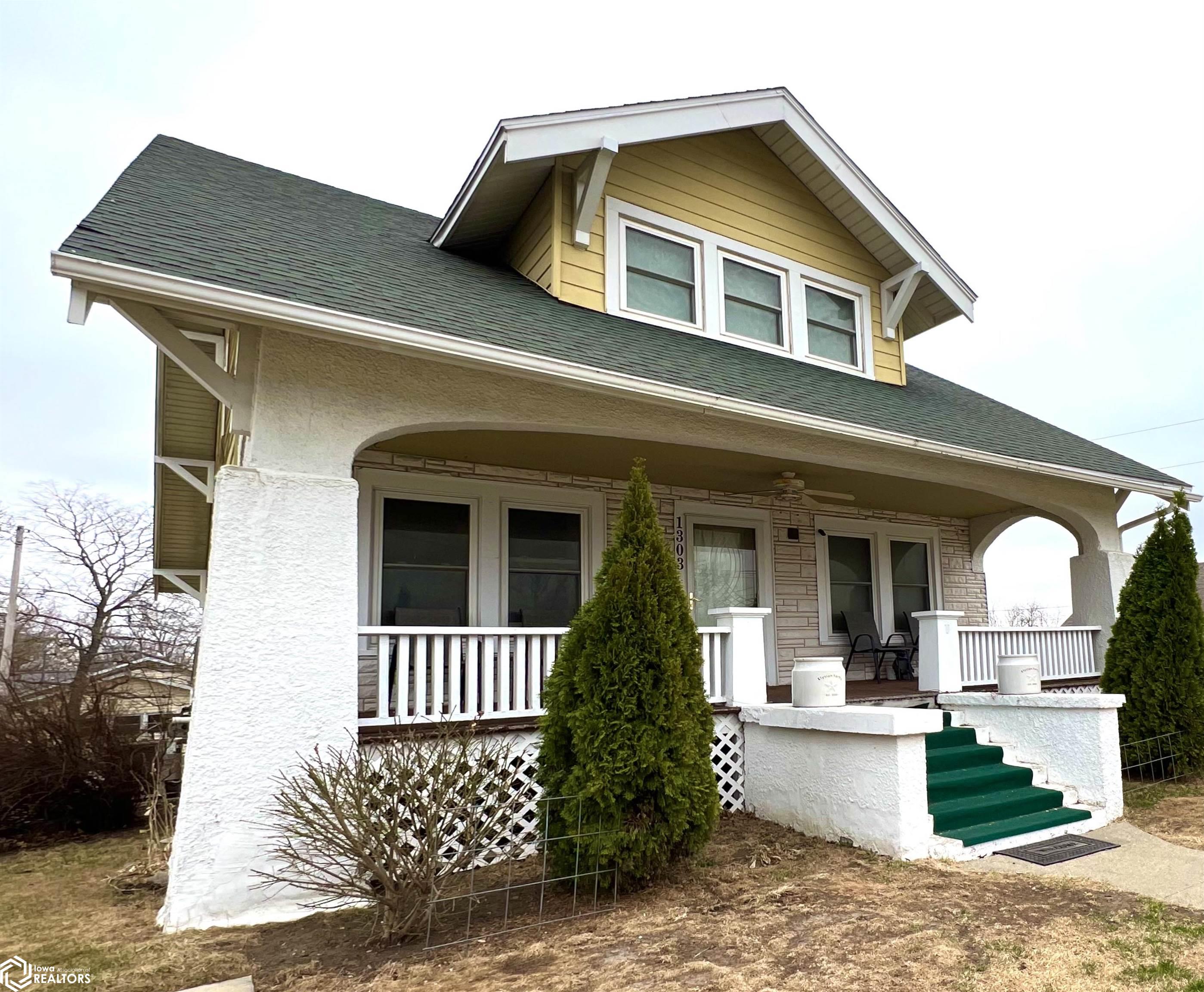 1303 NW Church Street, Leon, Iowa image 1
