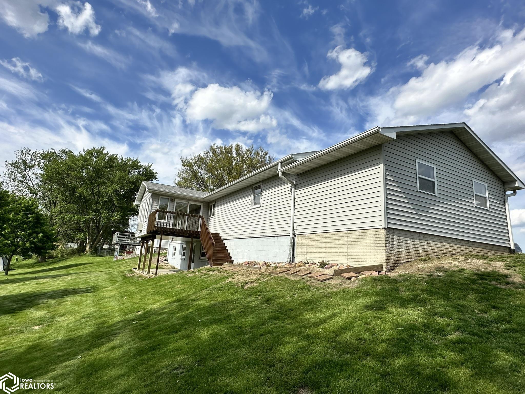 2017 Quincy Street, Corning, Iowa image 4