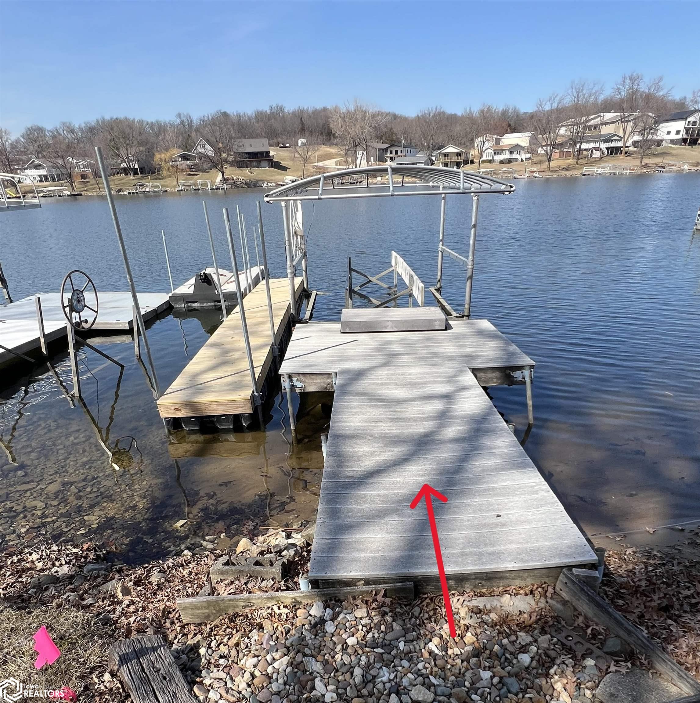 Dock and Lift