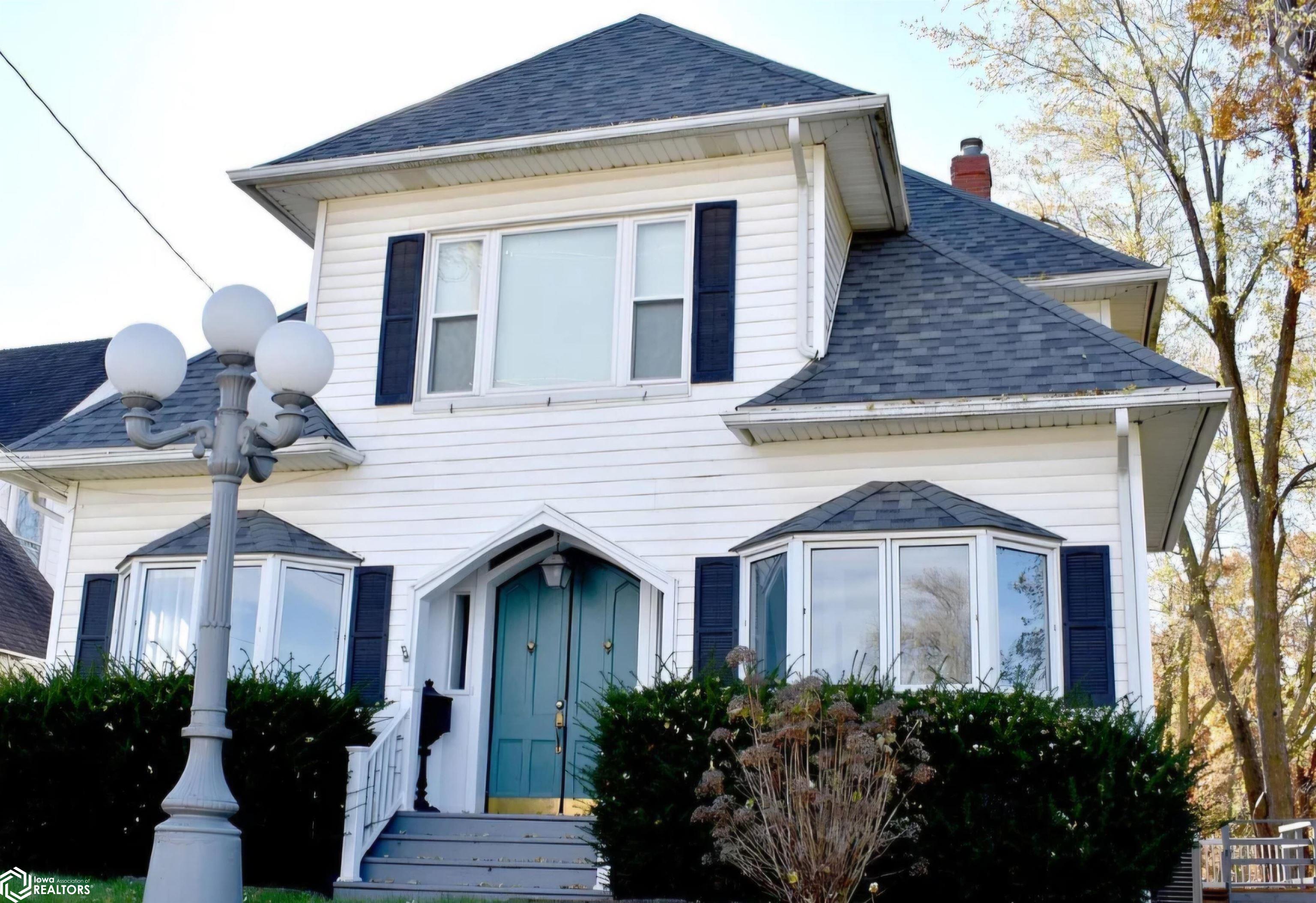 406 W Maple Street, Centerville, Iowa image 1