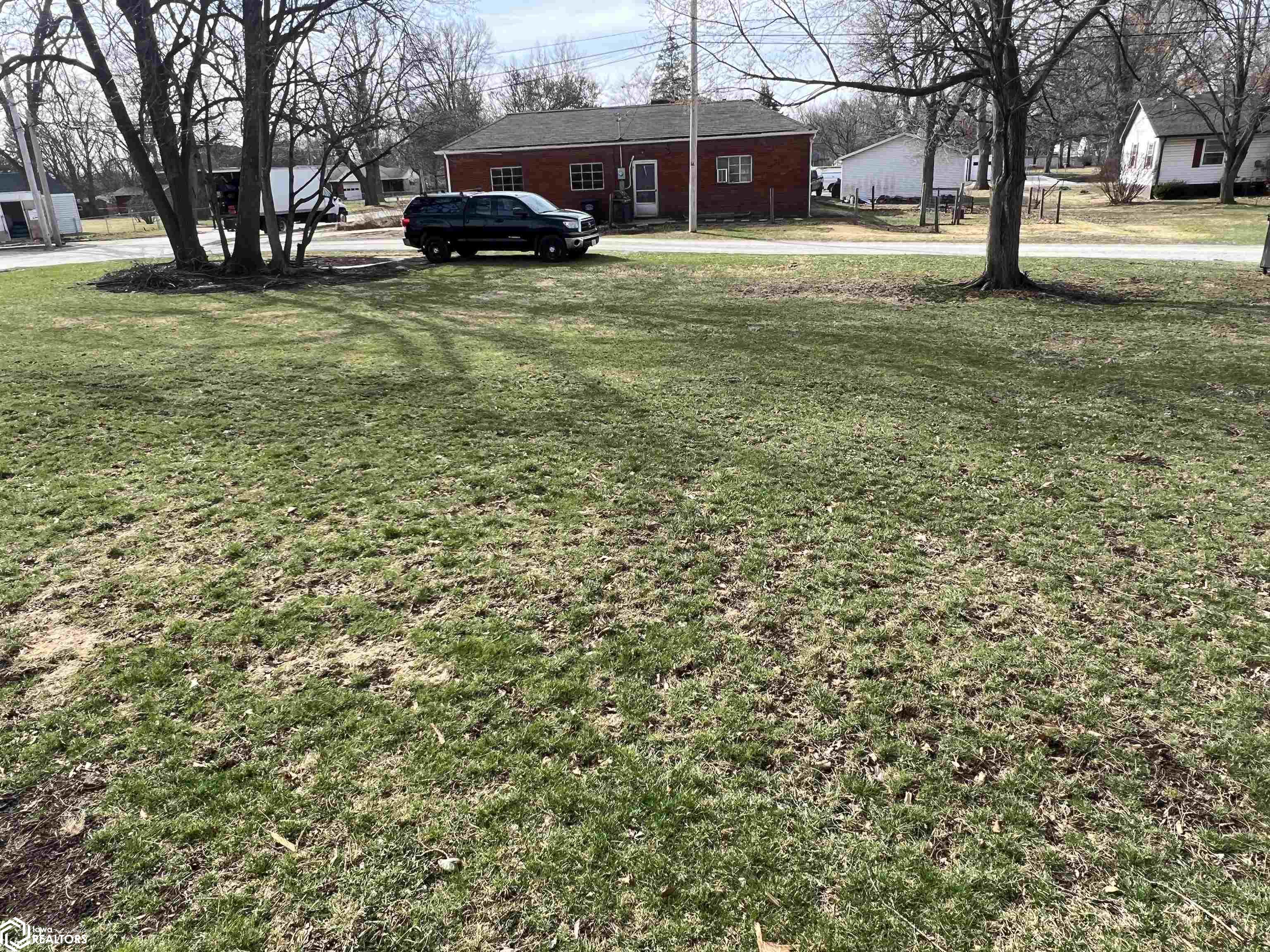 610 E Washington Street, Mount Pleasant, Iowa image 43