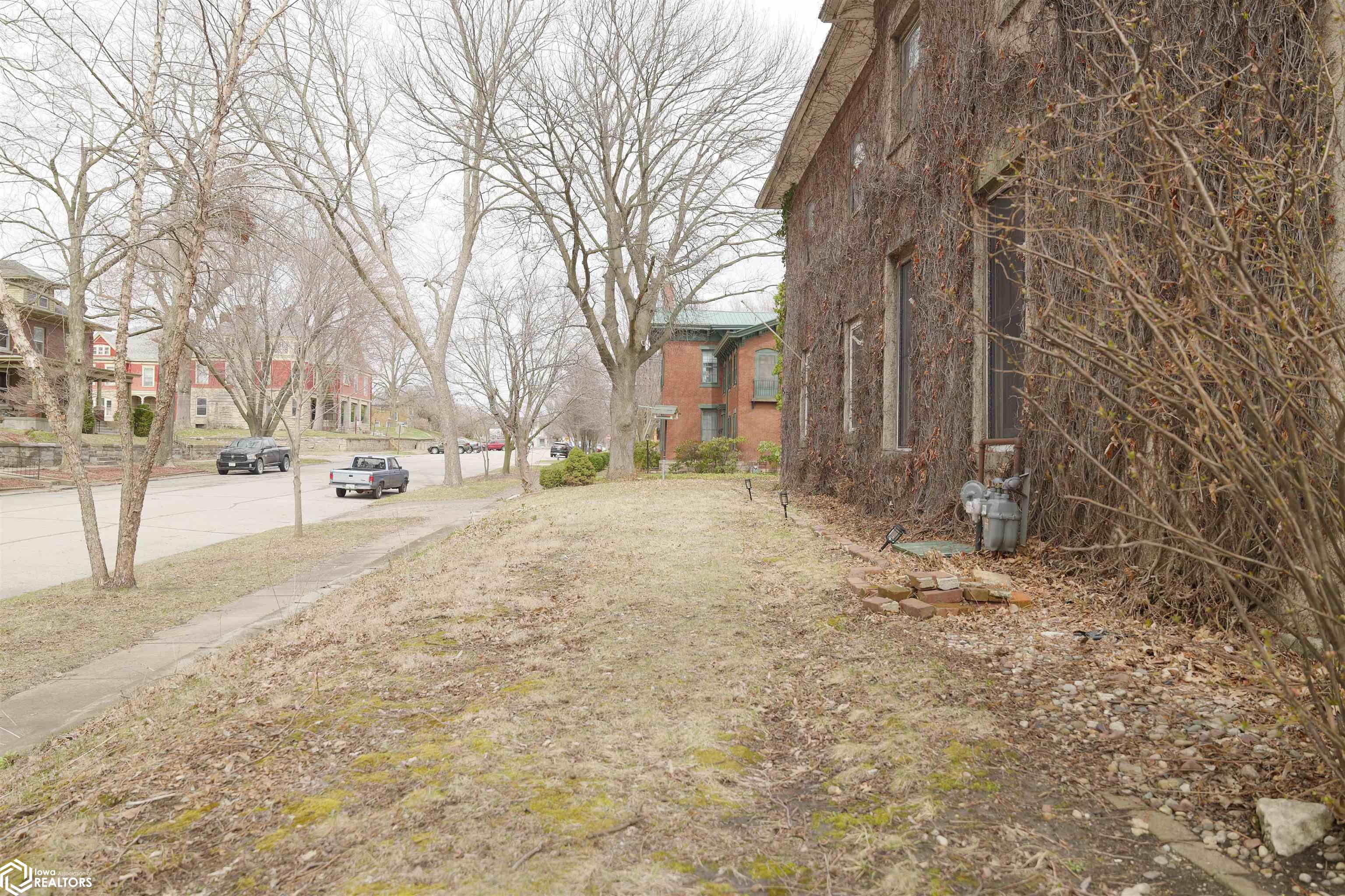 520 Columbia Street, Burlington, Iowa image 20