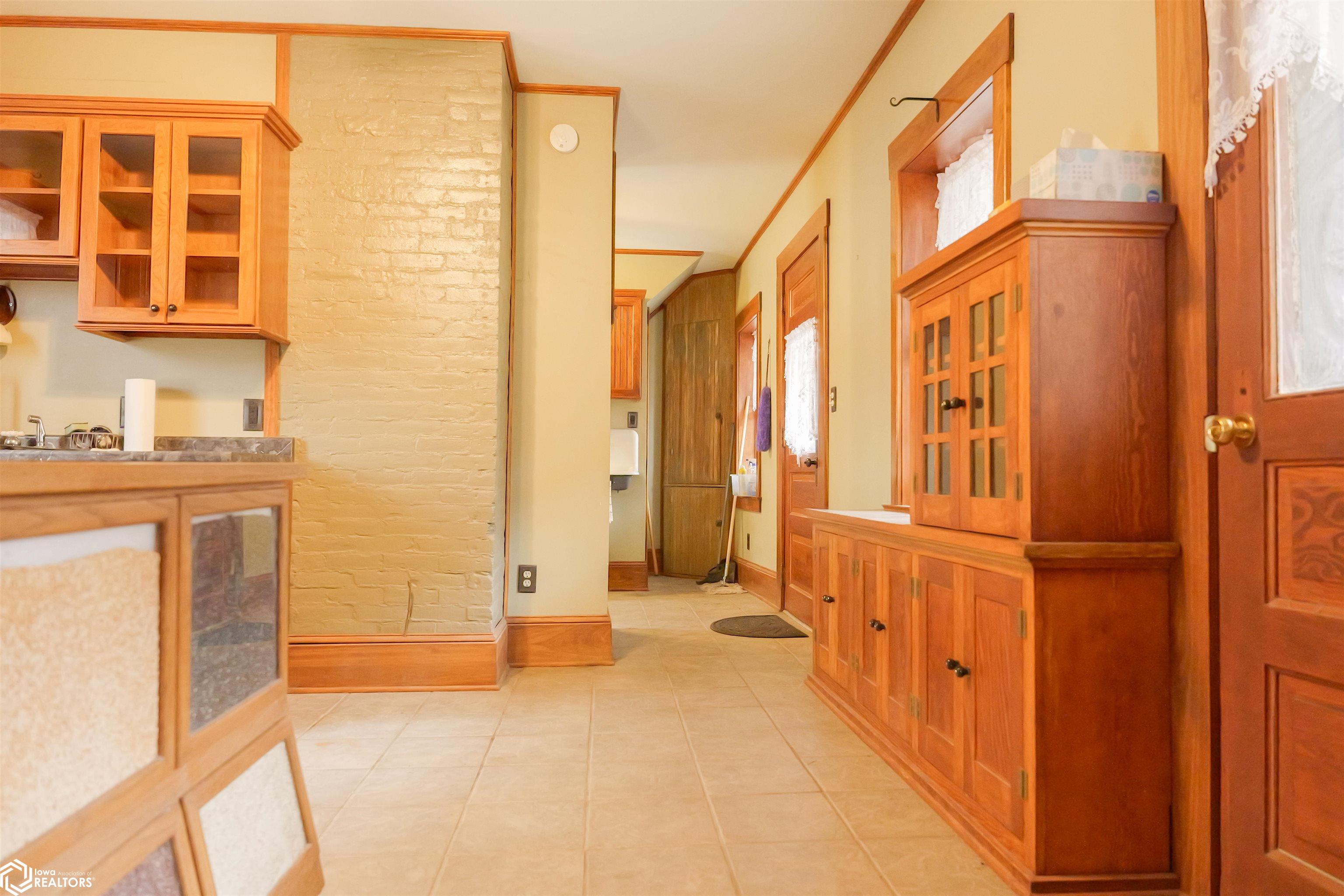 520 Columbia Street, Burlington, Iowa image 34