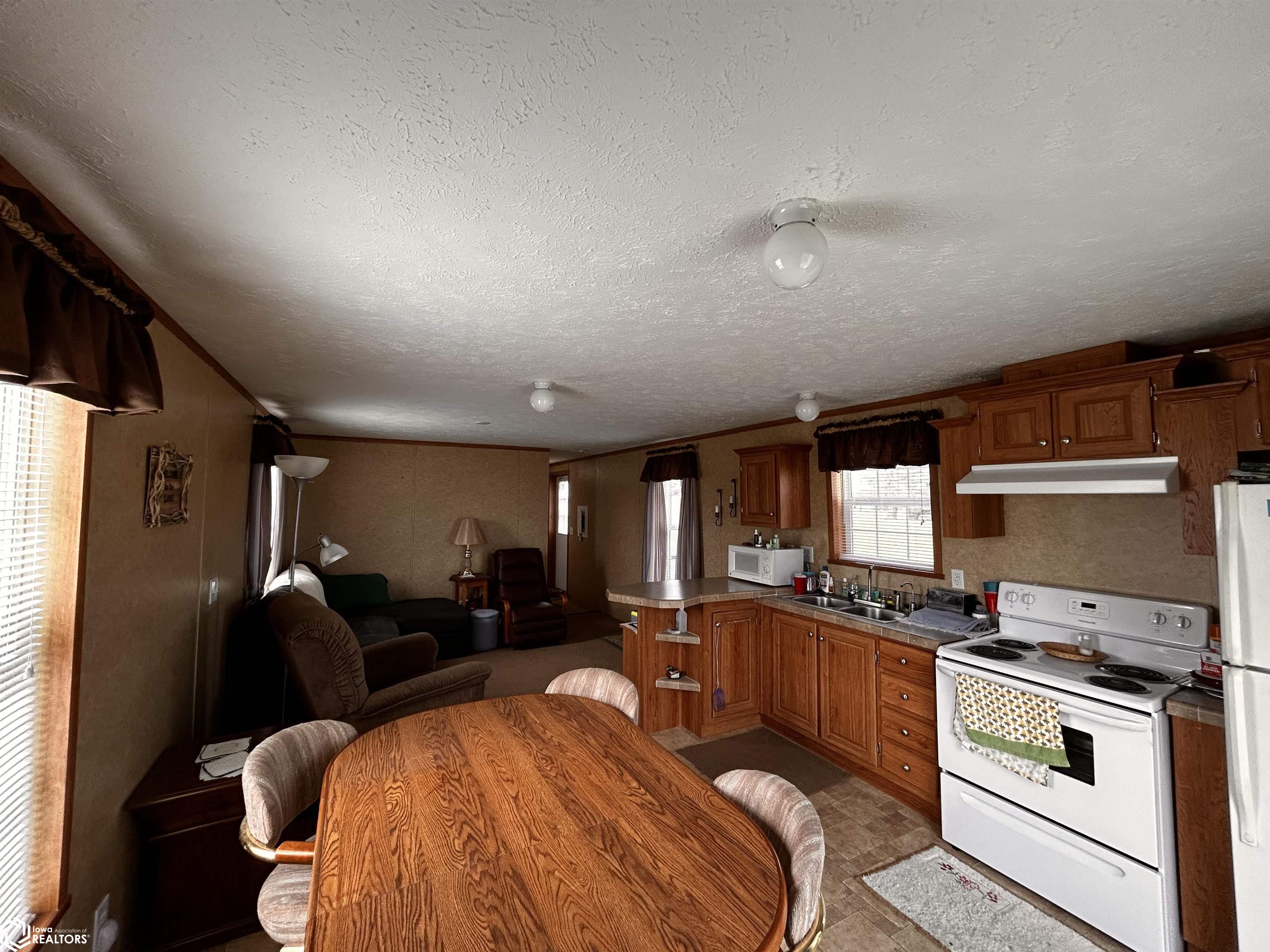 15922 Two Point Lane, Moravia, Iowa image 5