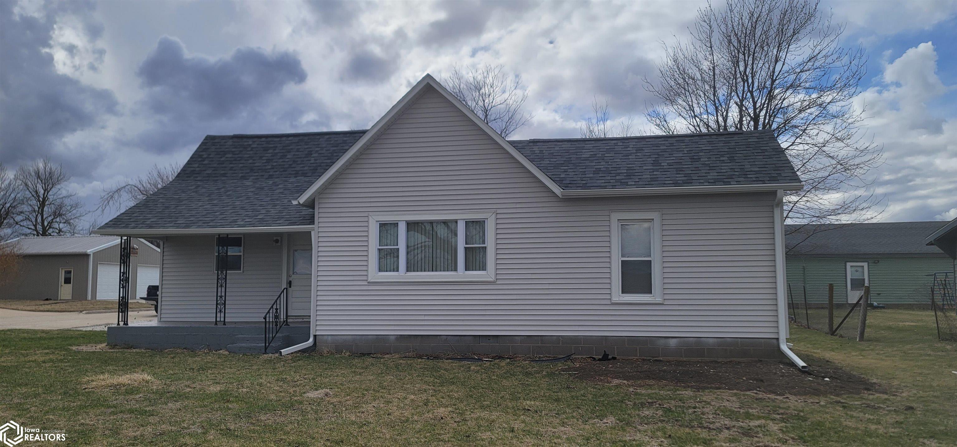 308 SE 6th Street, Greenfield, Iowa image 1