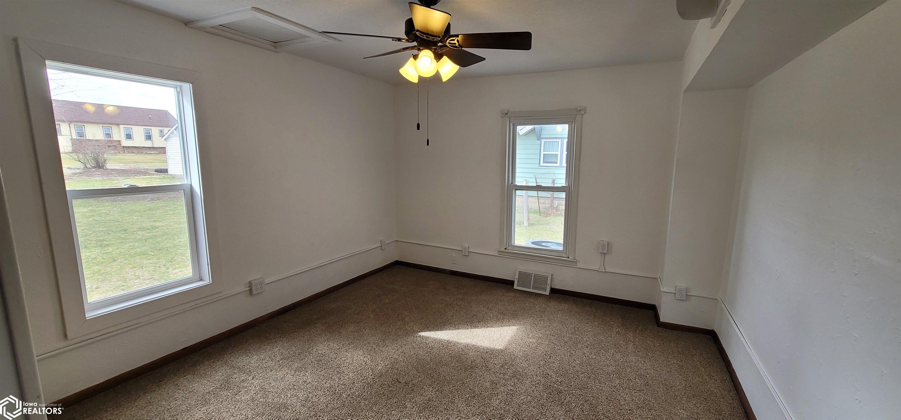 308 SE 6th Street, Greenfield, Iowa image 7