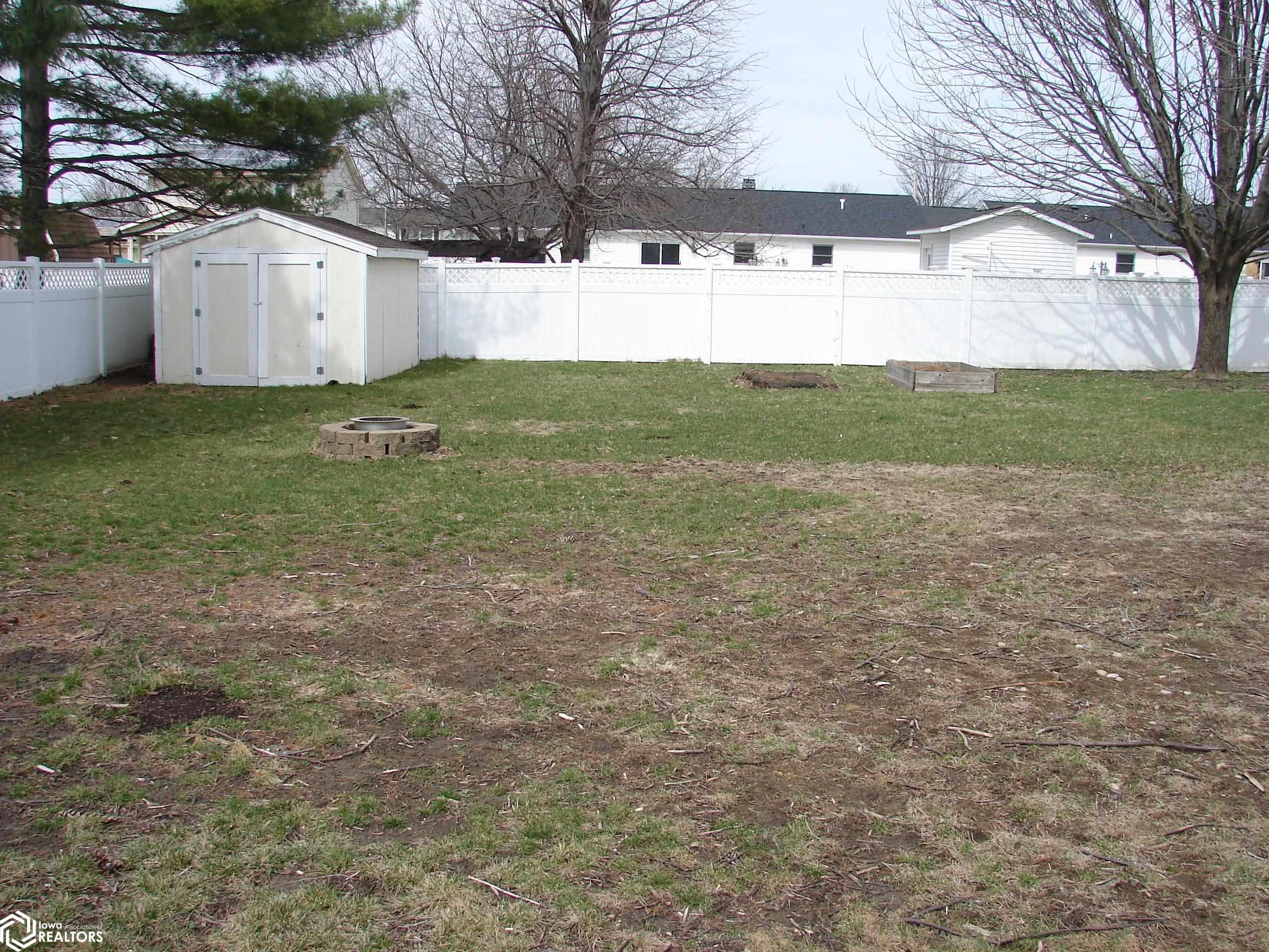 1802 Koestner St., Burlington, Iowa image 24