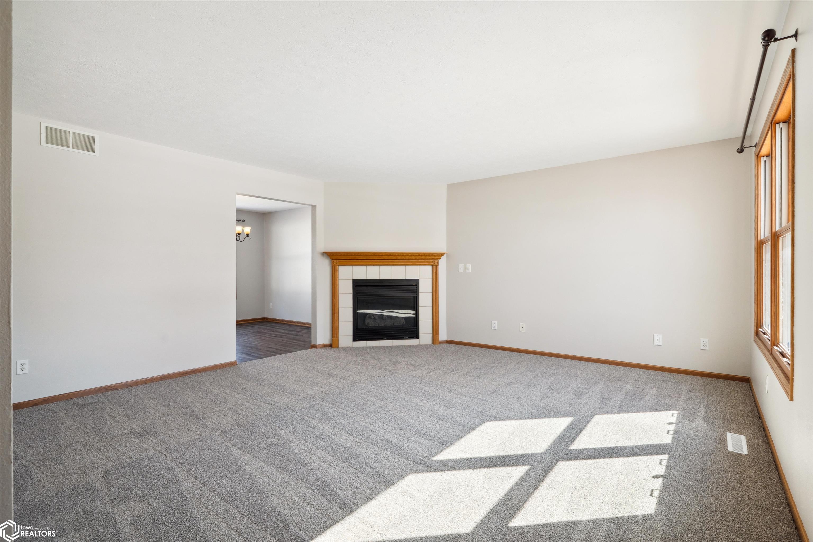 1802 Koestner St., Burlington, Iowa image 4