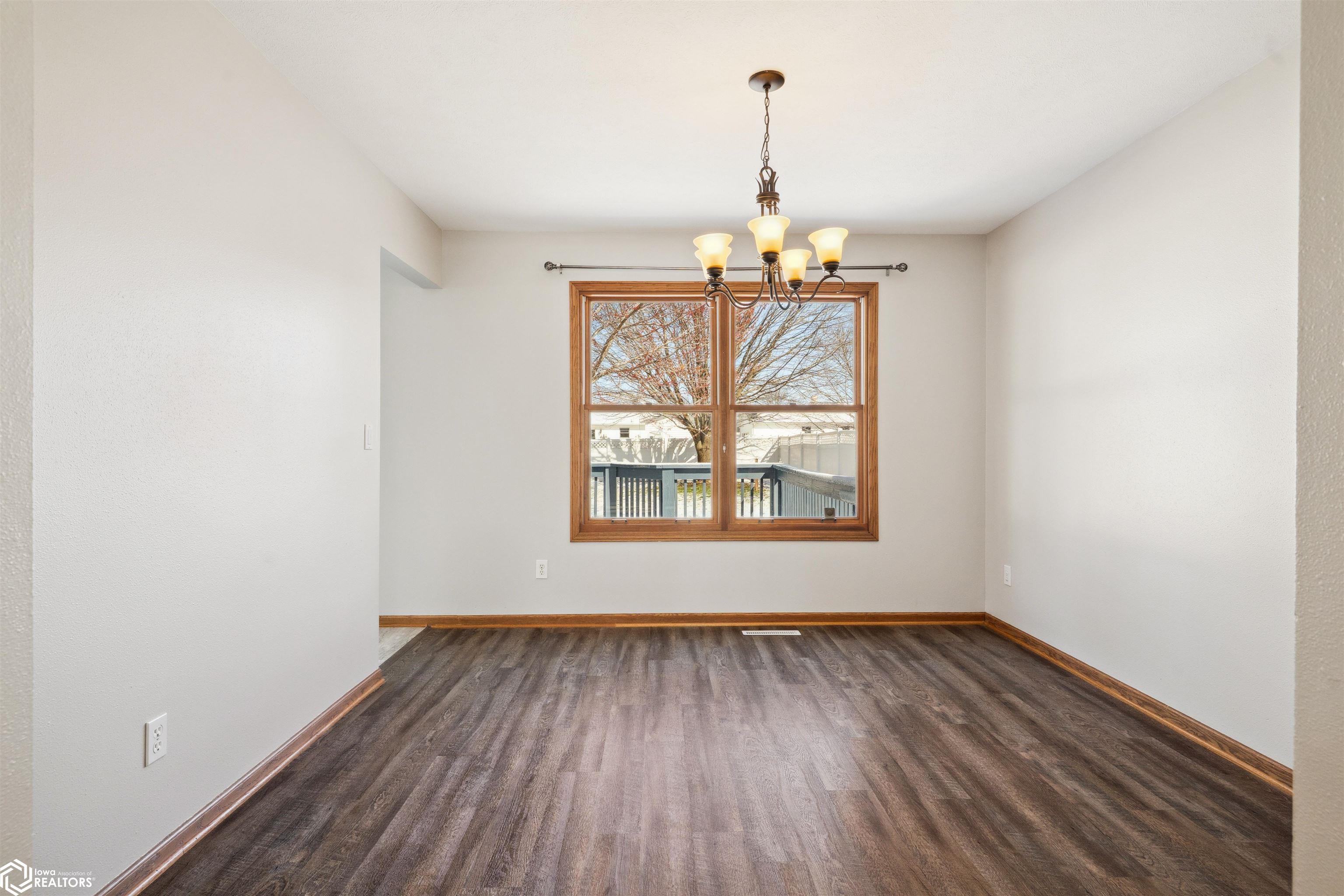 1802 Koestner St., Burlington, Iowa image 6