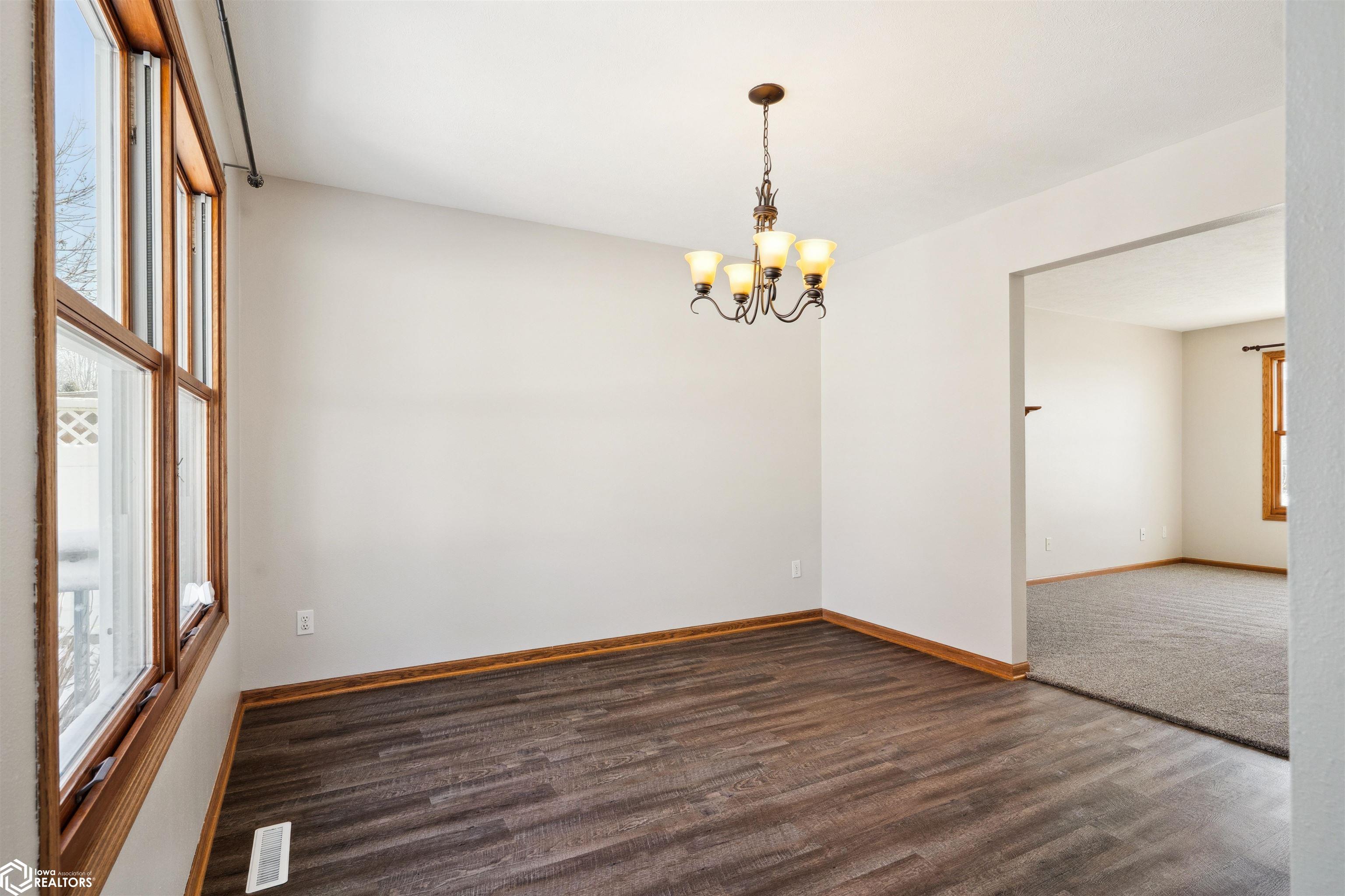 1802 Koestner St., Burlington, Iowa image 7