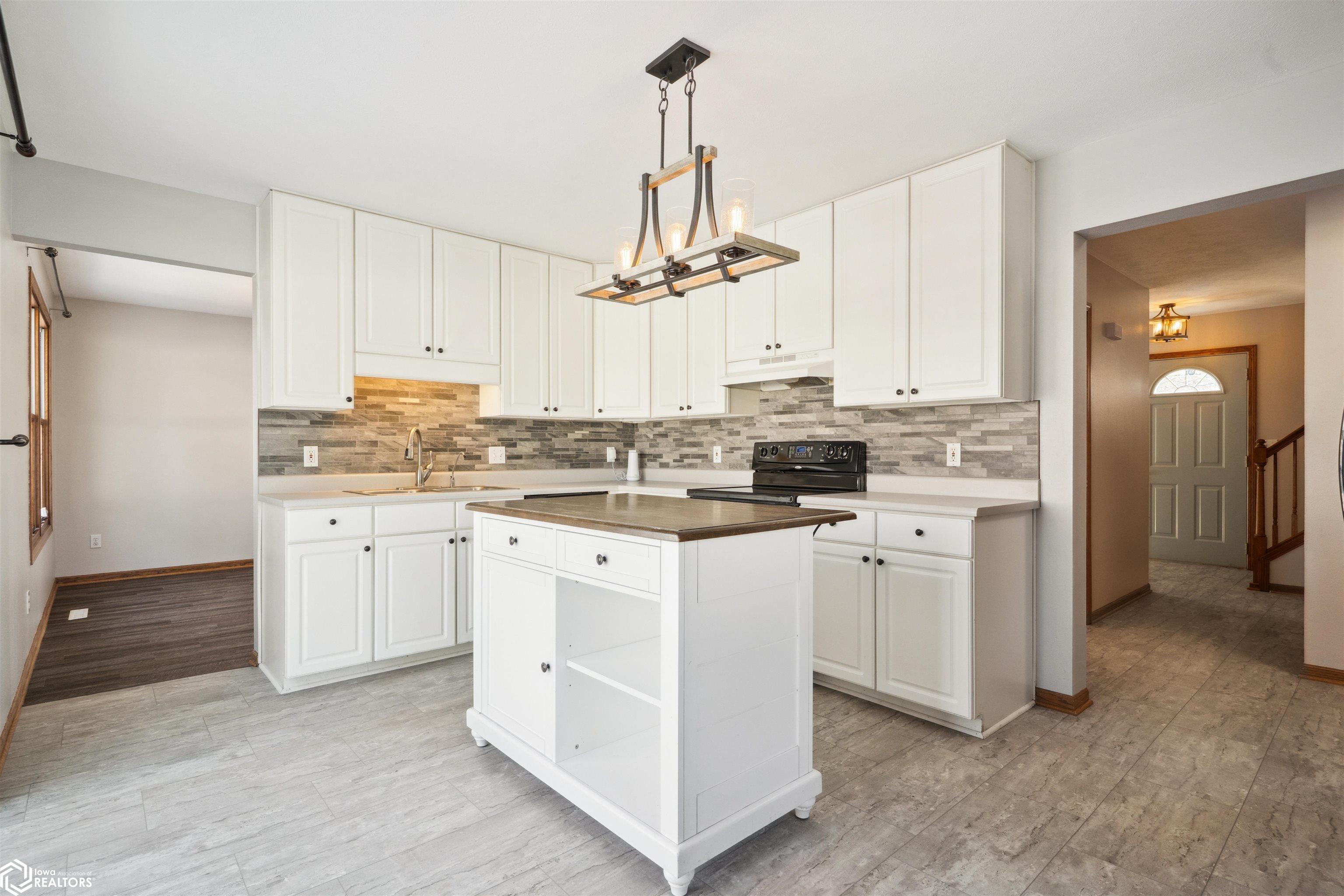 1802 Koestner St., Burlington, Iowa image 9