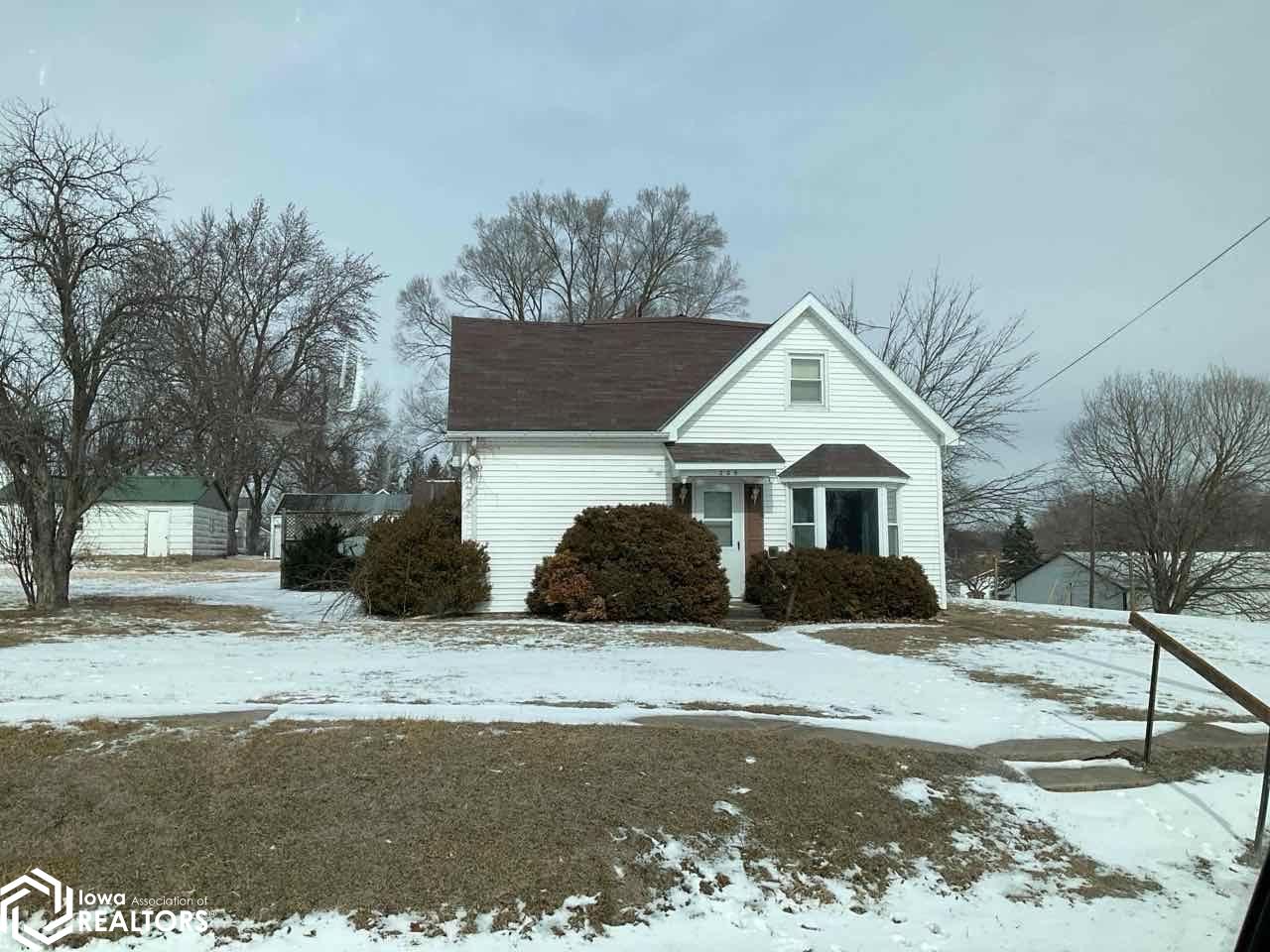 208 Washington St., Biggsville, Illinois image 1