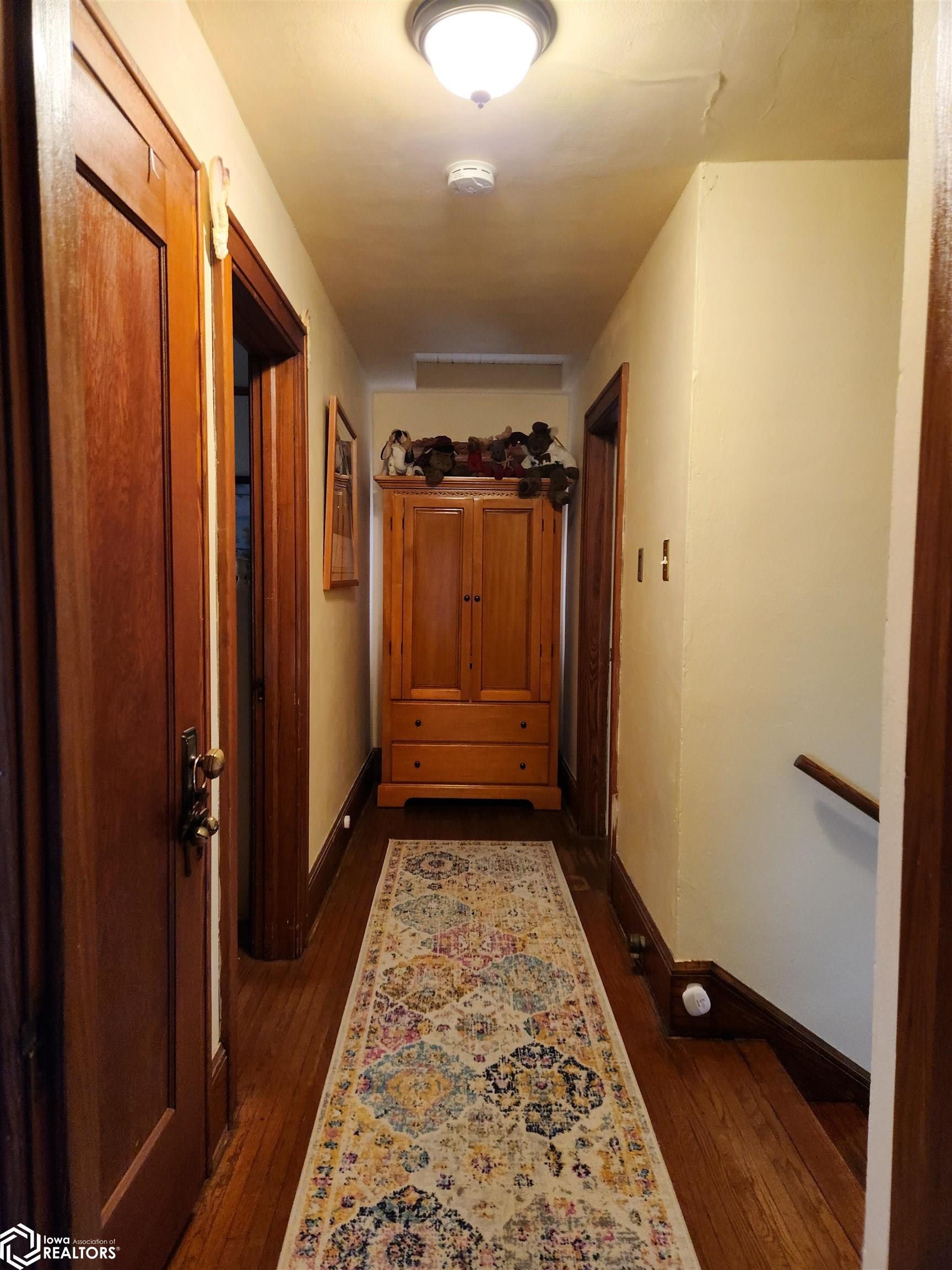1003 East Street, Grinnell, Iowa image 23