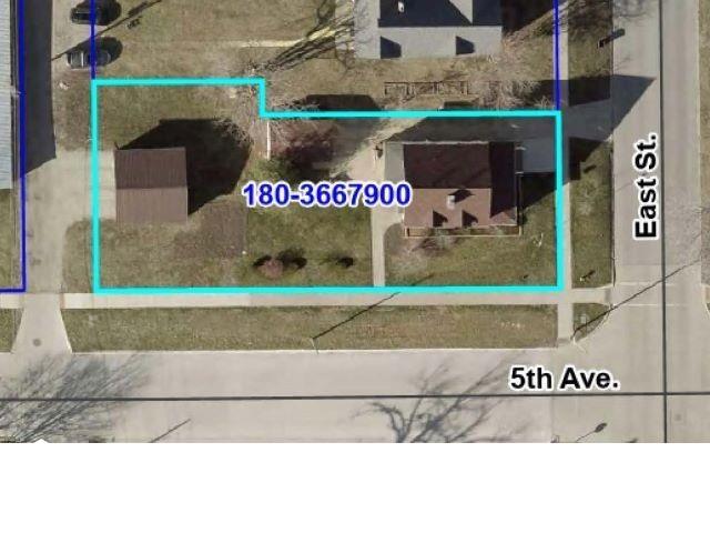 1003 East Street, Grinnell, Iowa image 4