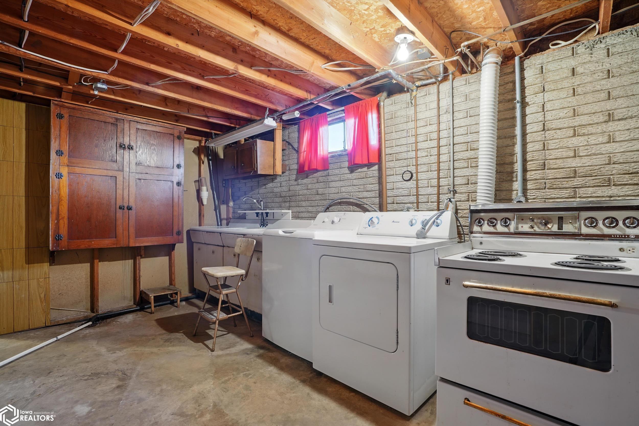 1406 N 4th Avenue, Washington, Iowa image 22