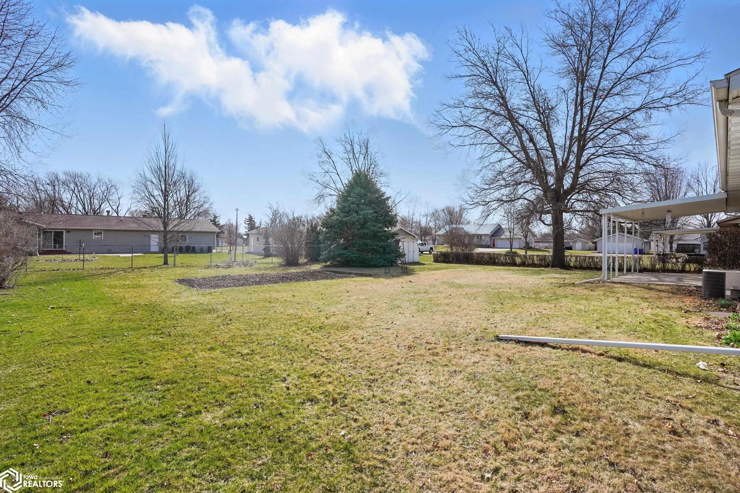 1406 N 4th Avenue, Washington, Iowa image 30
