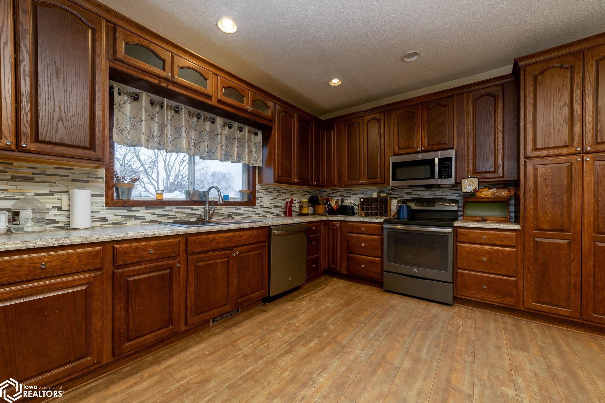 2141 320th Street, Fort Dodge, Iowa image 8
