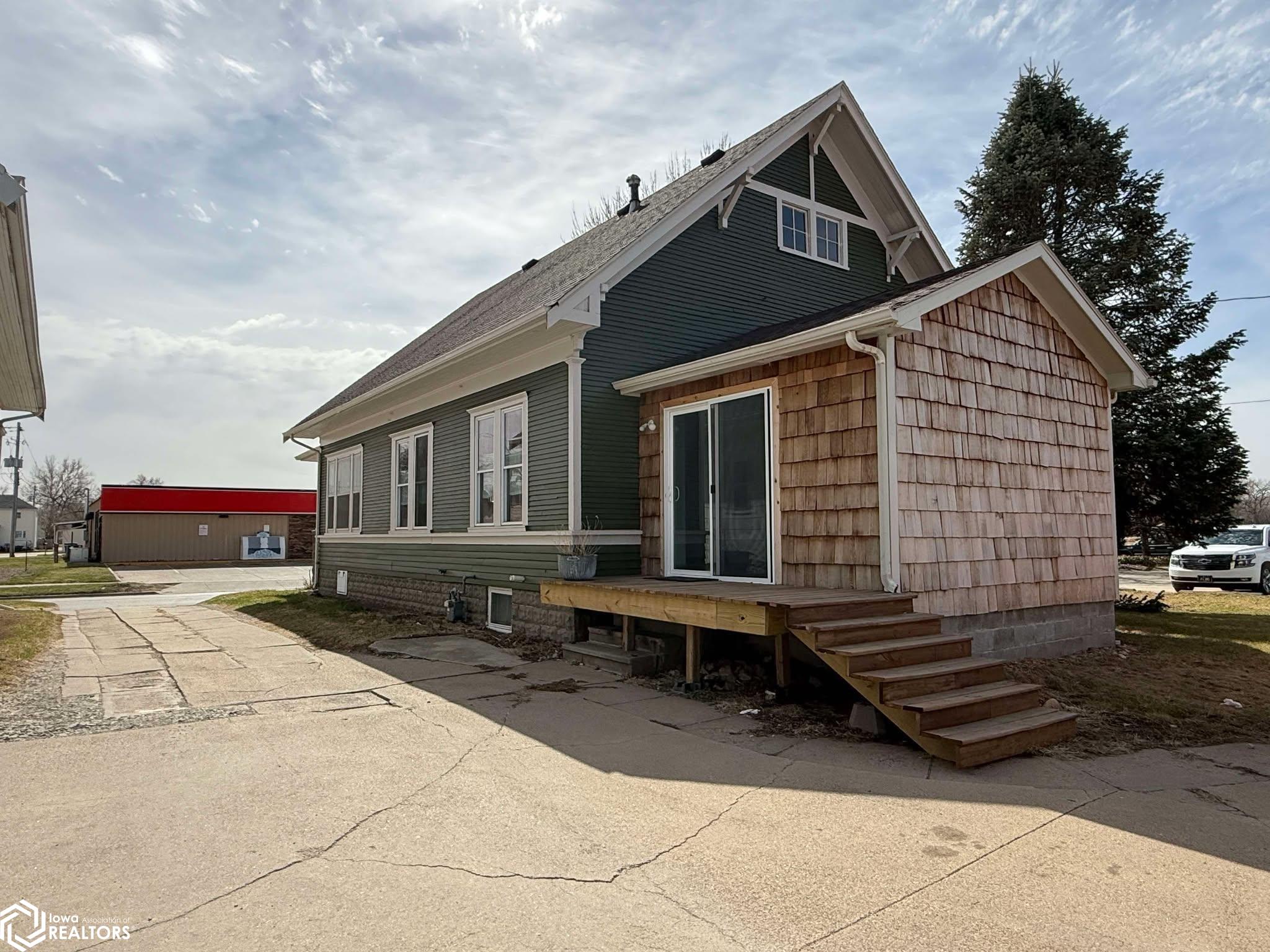 107 W Oak Street, Red Oak, Iowa image 5
