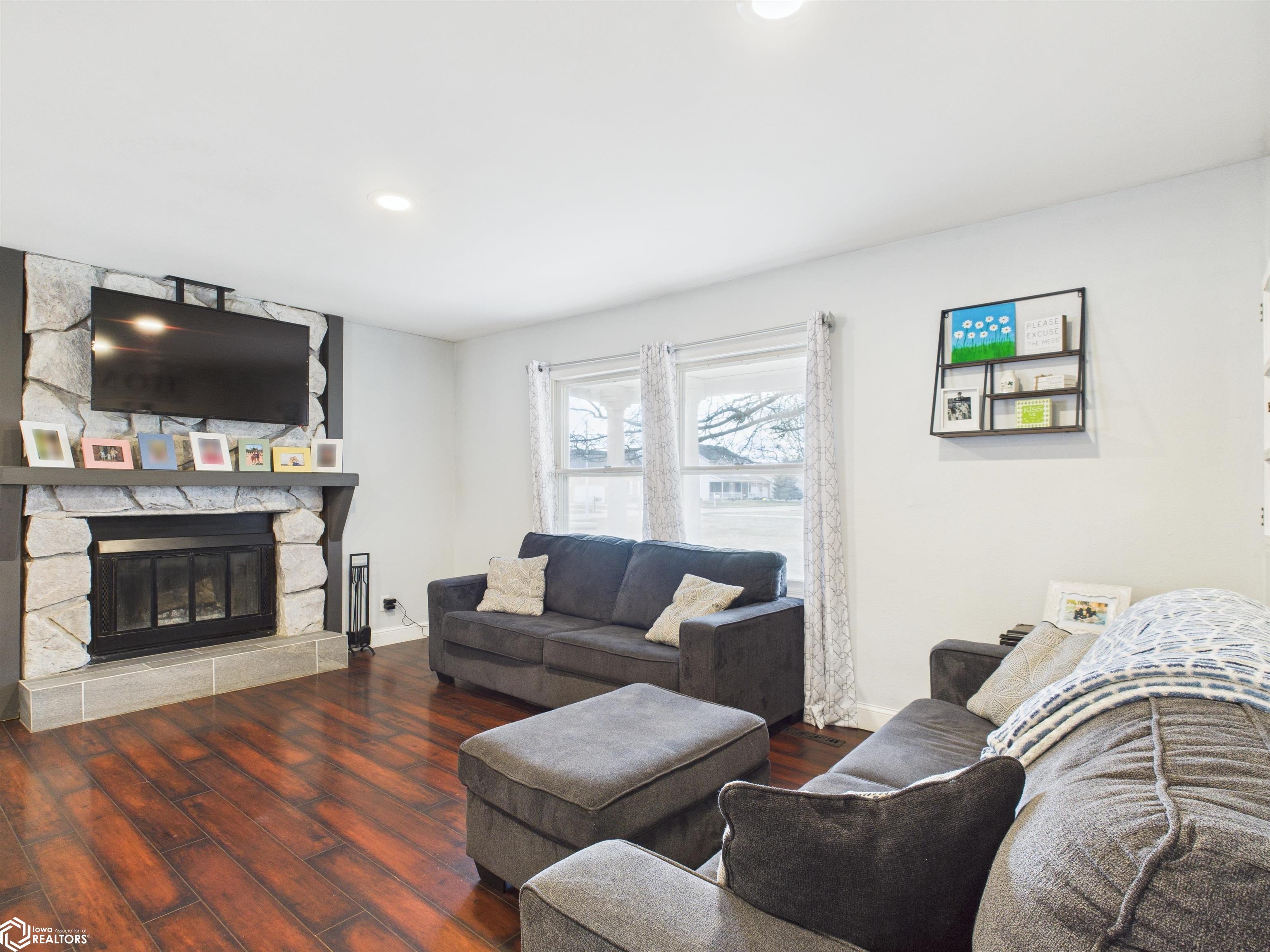 627 Edwards Drive, Ottumwa, Iowa image 3