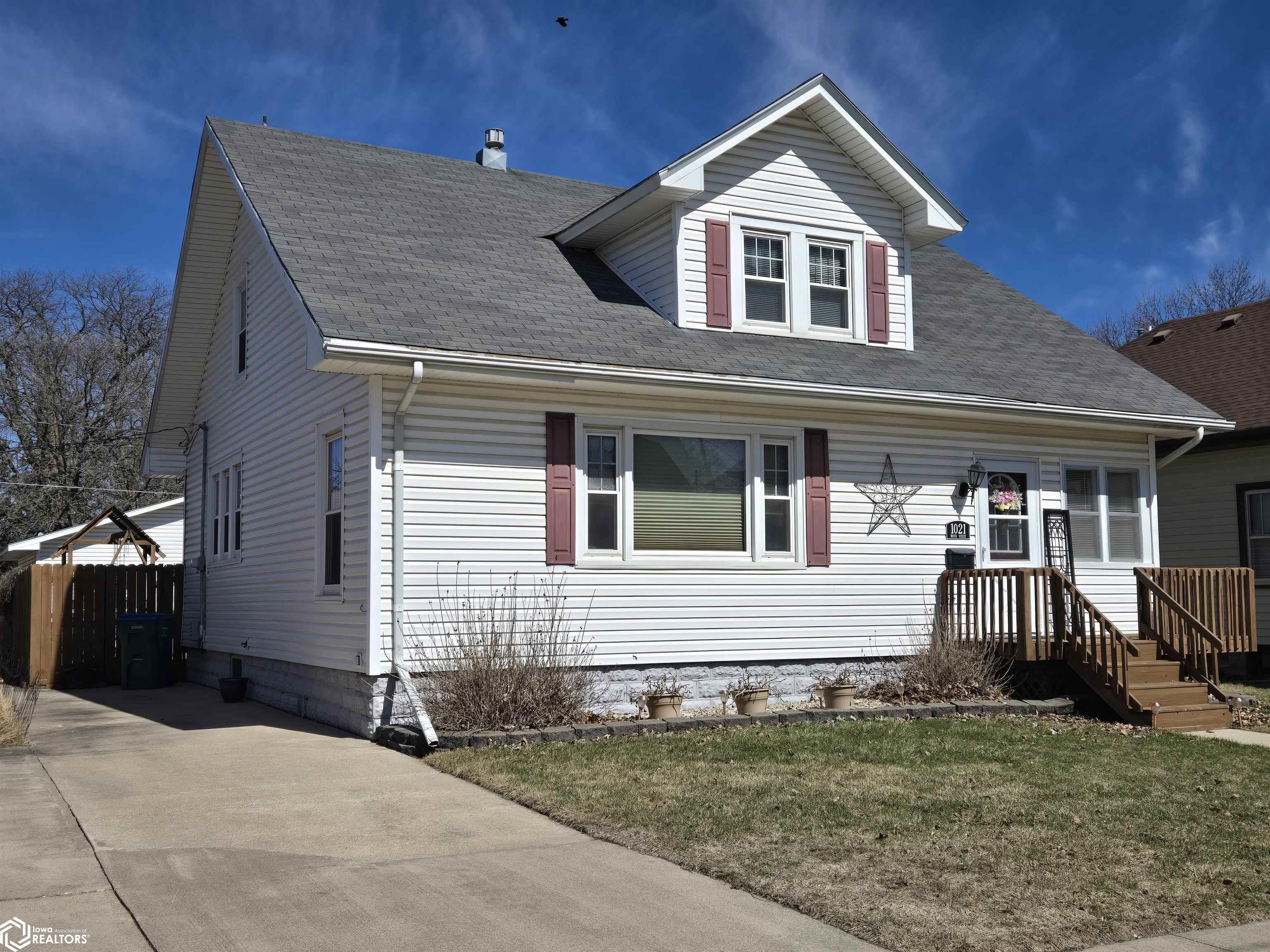 1021 Water Street, Webster City, Iowa image 2