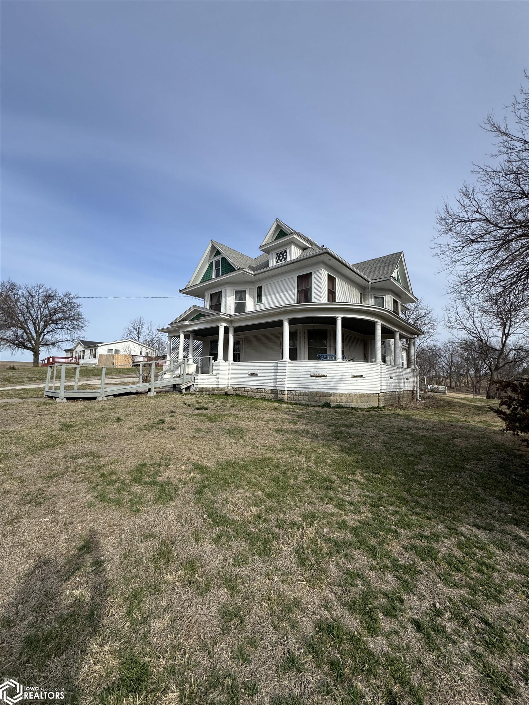 609 Main Street, Coin, Iowa image 2