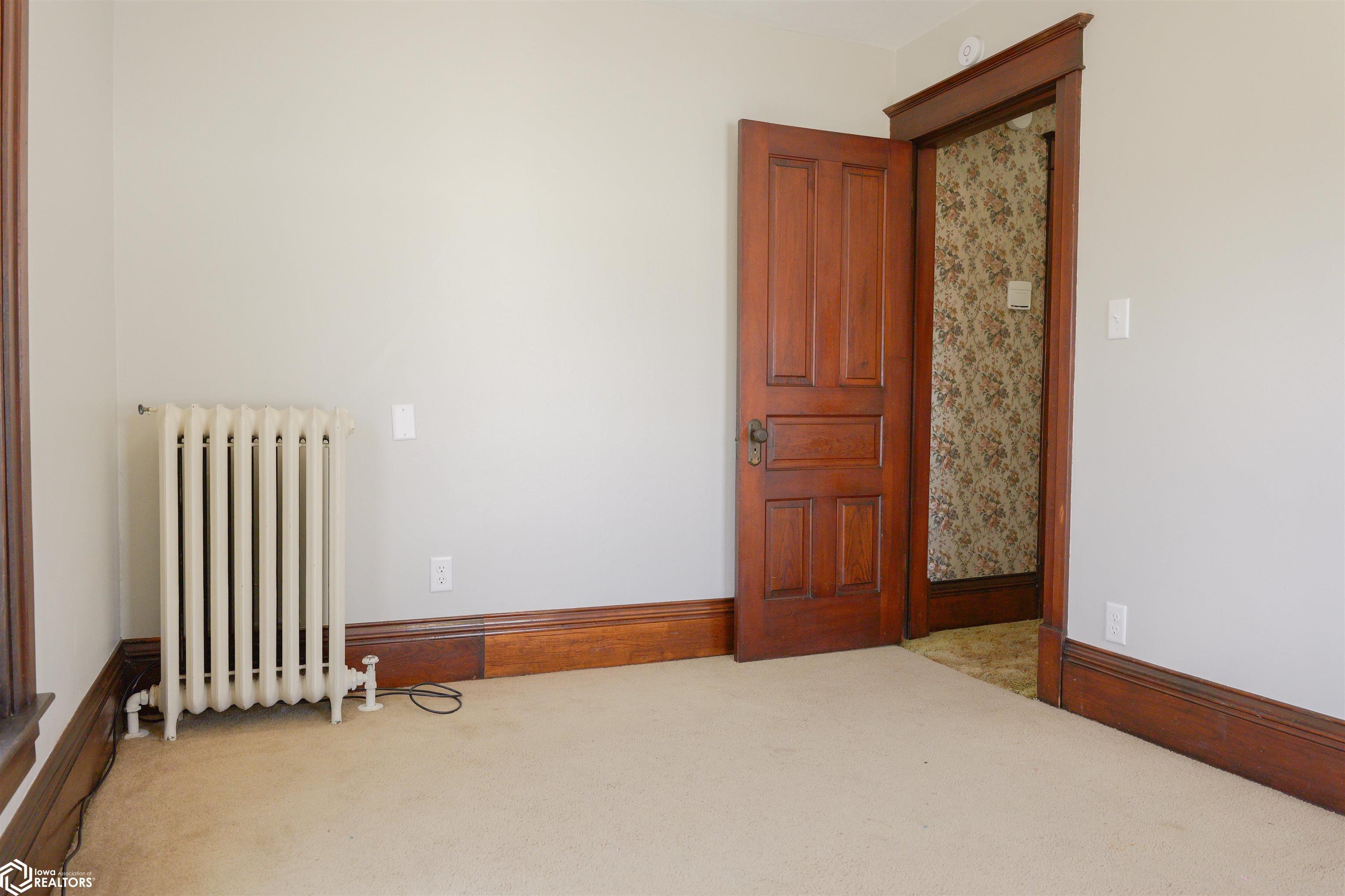 815 Summer Street, Burlington, Iowa image 18