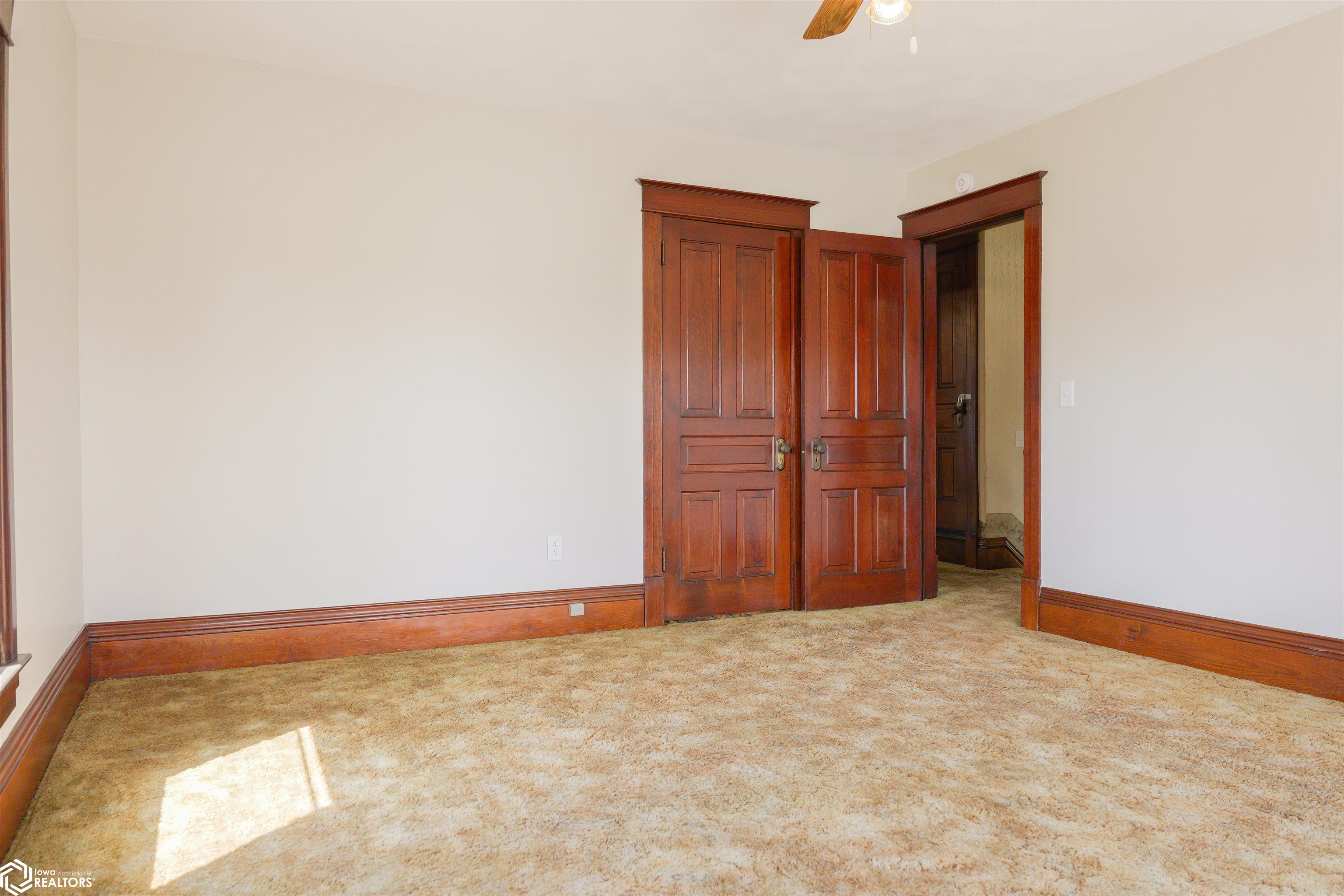 815 Summer Street, Burlington, Iowa image 22