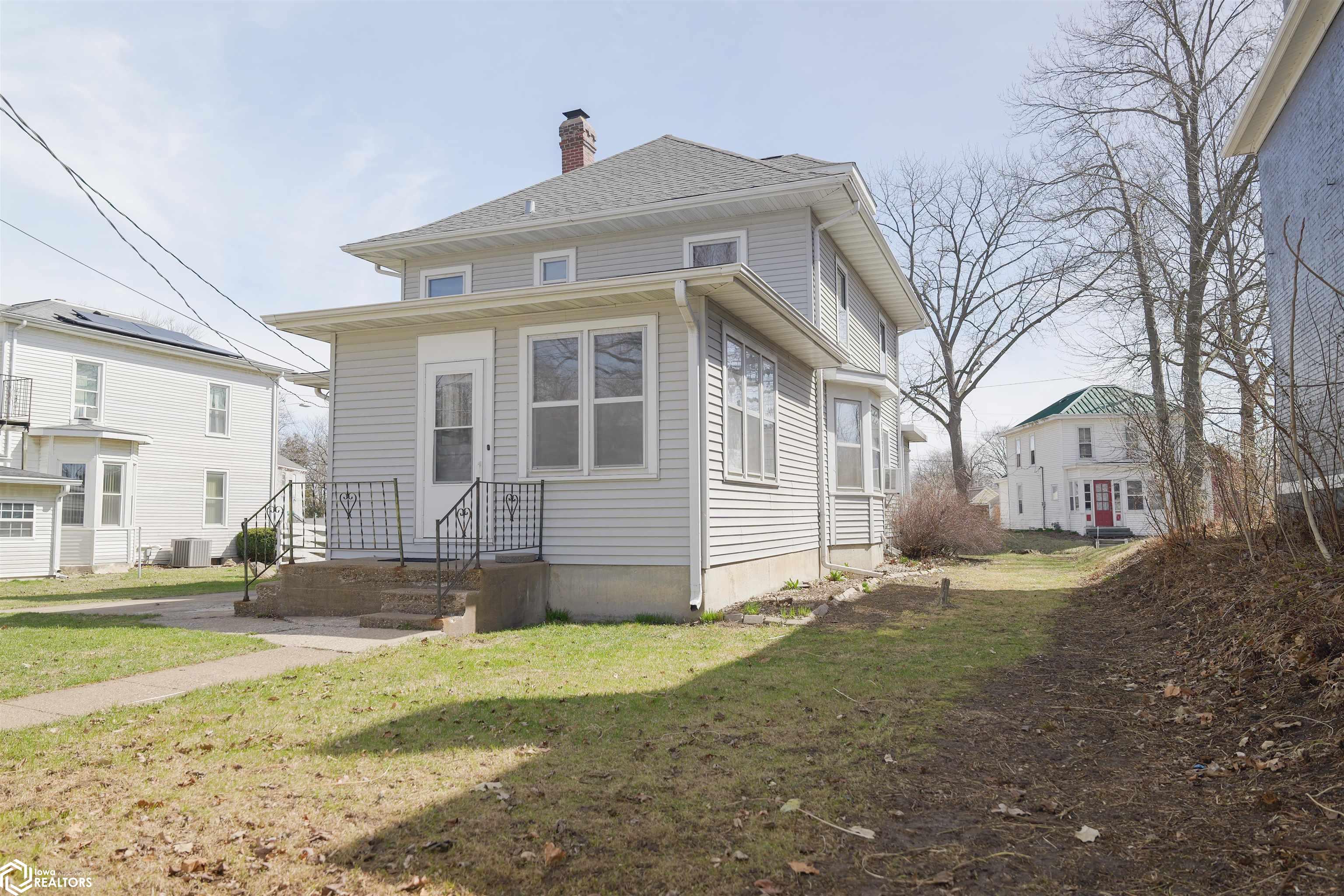 815 Summer Street, Burlington, Iowa image 32