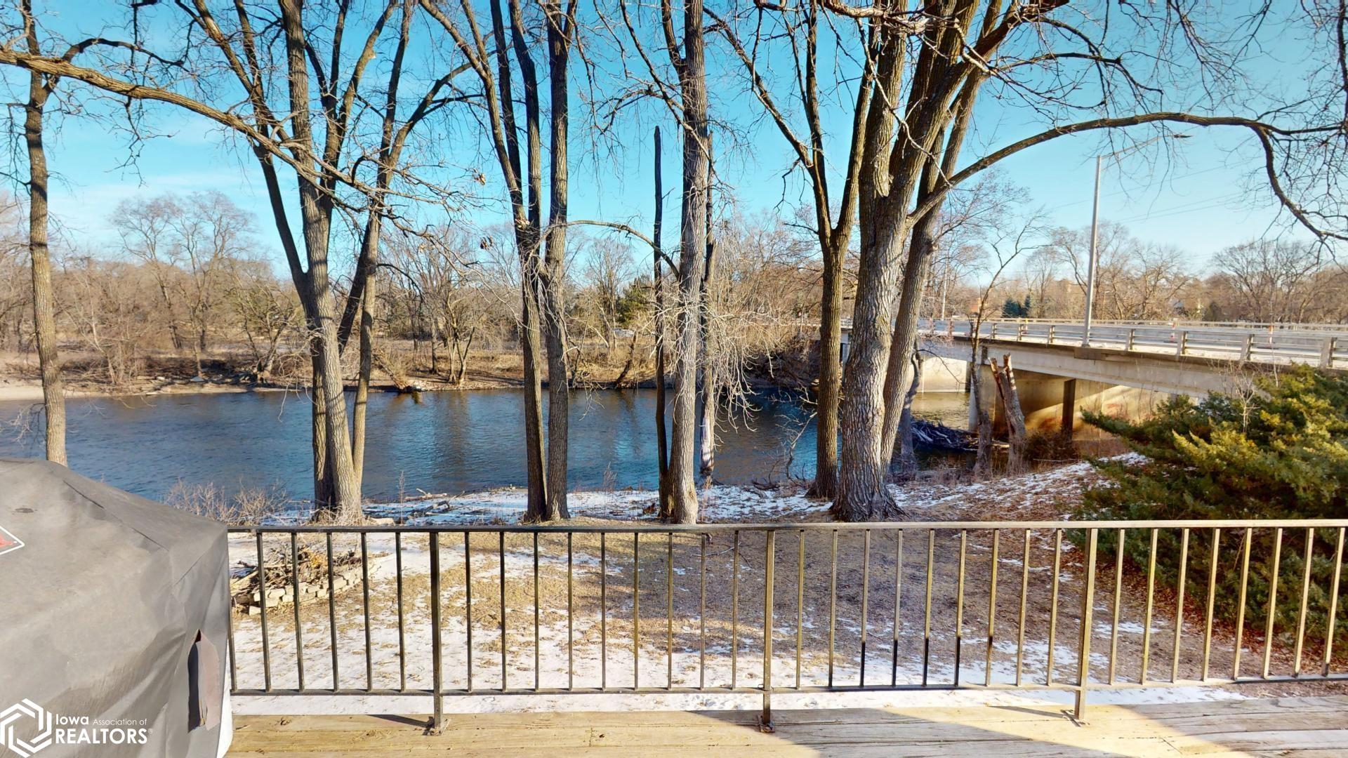 104 N Illinois, Mason City, Iowa image 42
