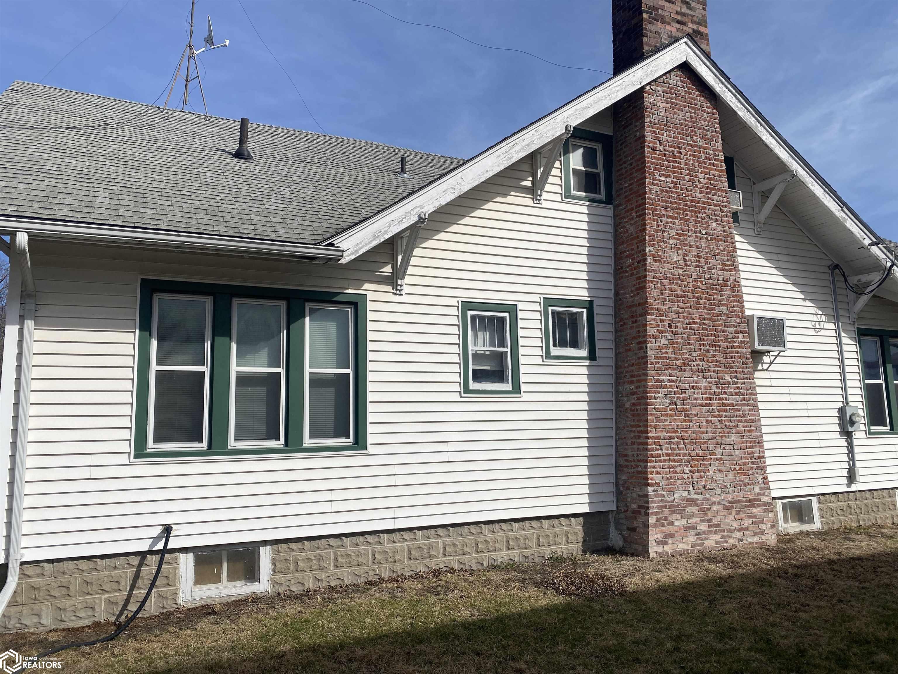 217 Spring Street, Humeston, Iowa image 4