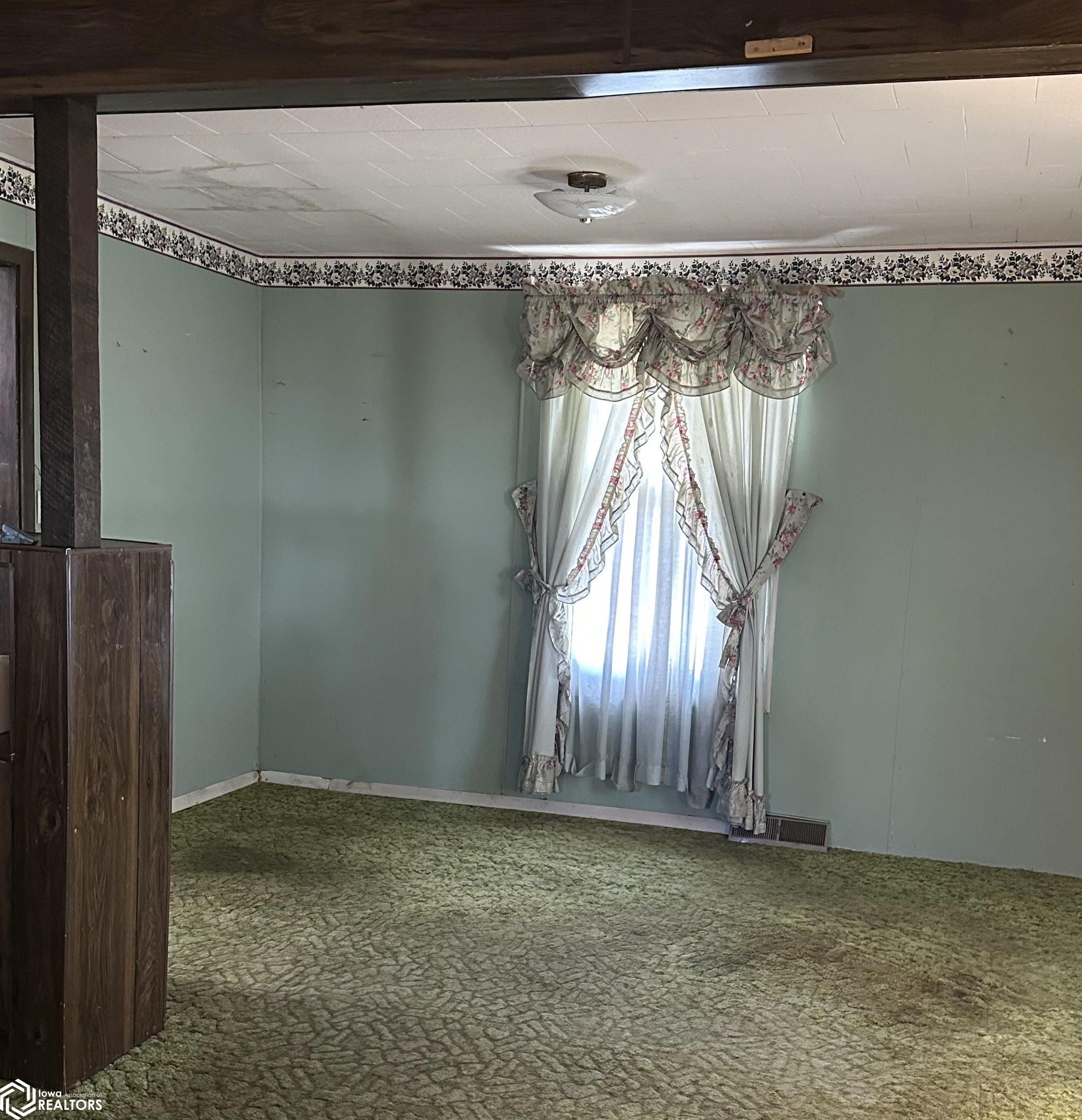 2611 Sunnyside Avenue, Burlington, Iowa image 6