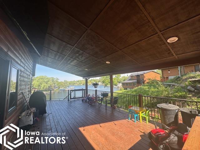 4214 W Lakeshore Drive, Brooklyn, Iowa image 25