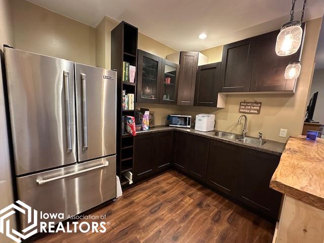 4214 W Lakeshore Drive, Brooklyn, Iowa image 32