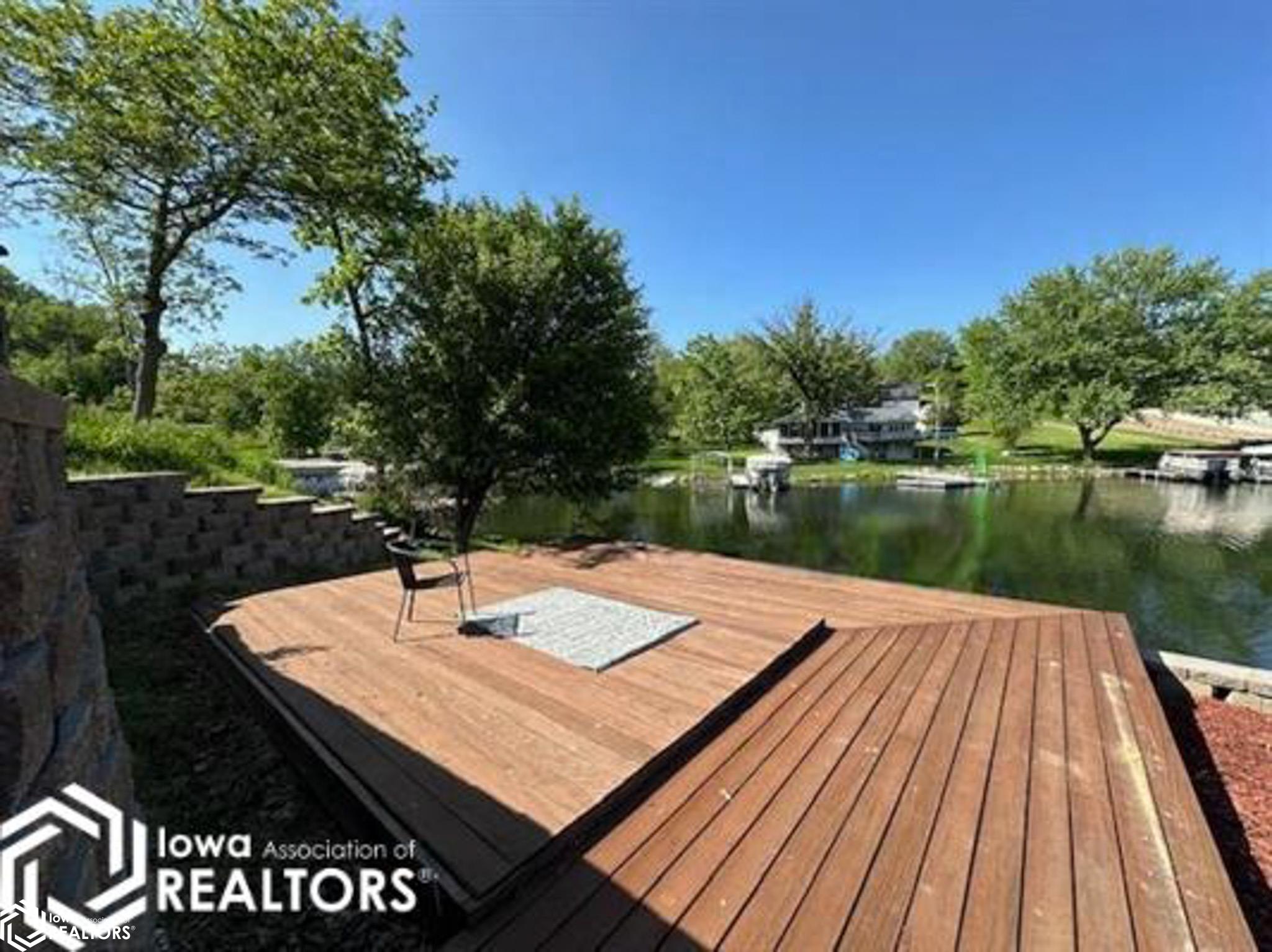 4214 W Lakeshore Drive, Brooklyn, Iowa image 40