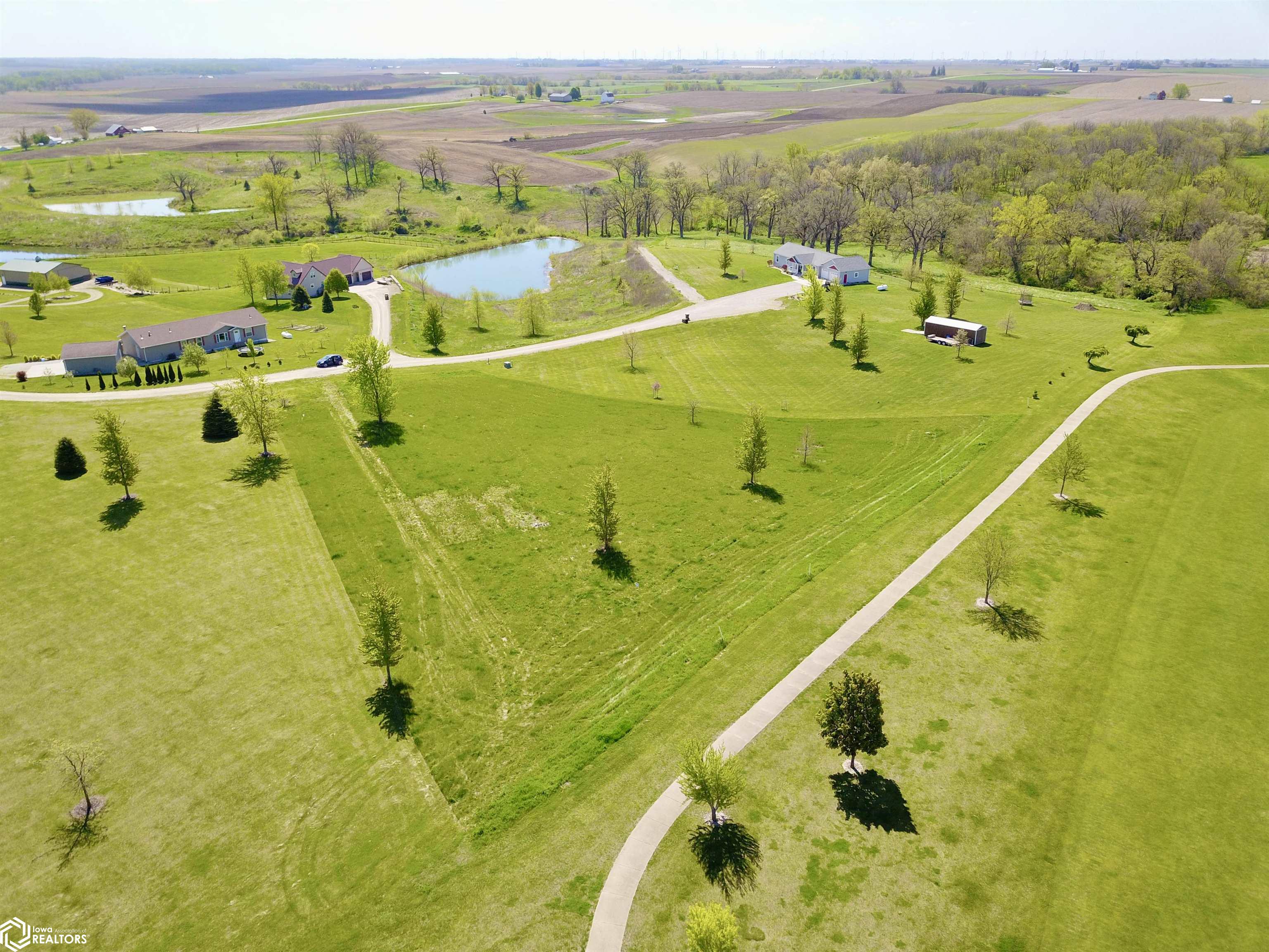 309 Hillside Drive, Lynnville, Iowa image 7