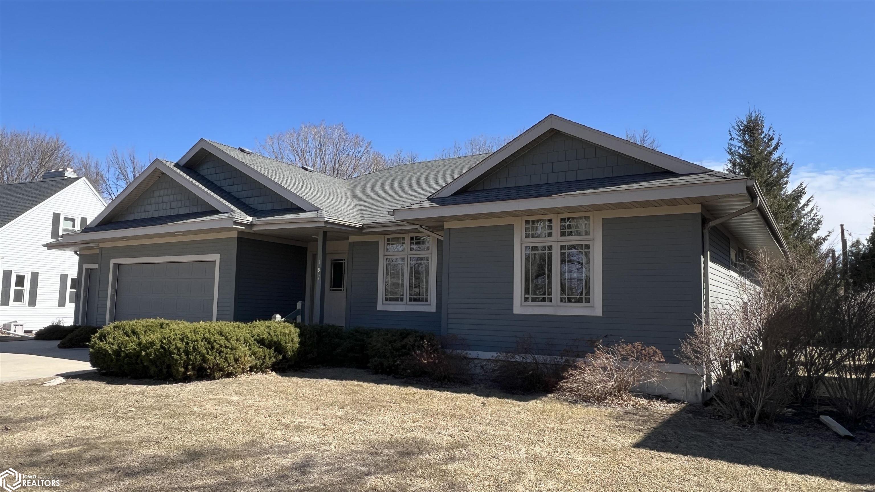 1797 Springview Drive, Mason City, Iowa image 1