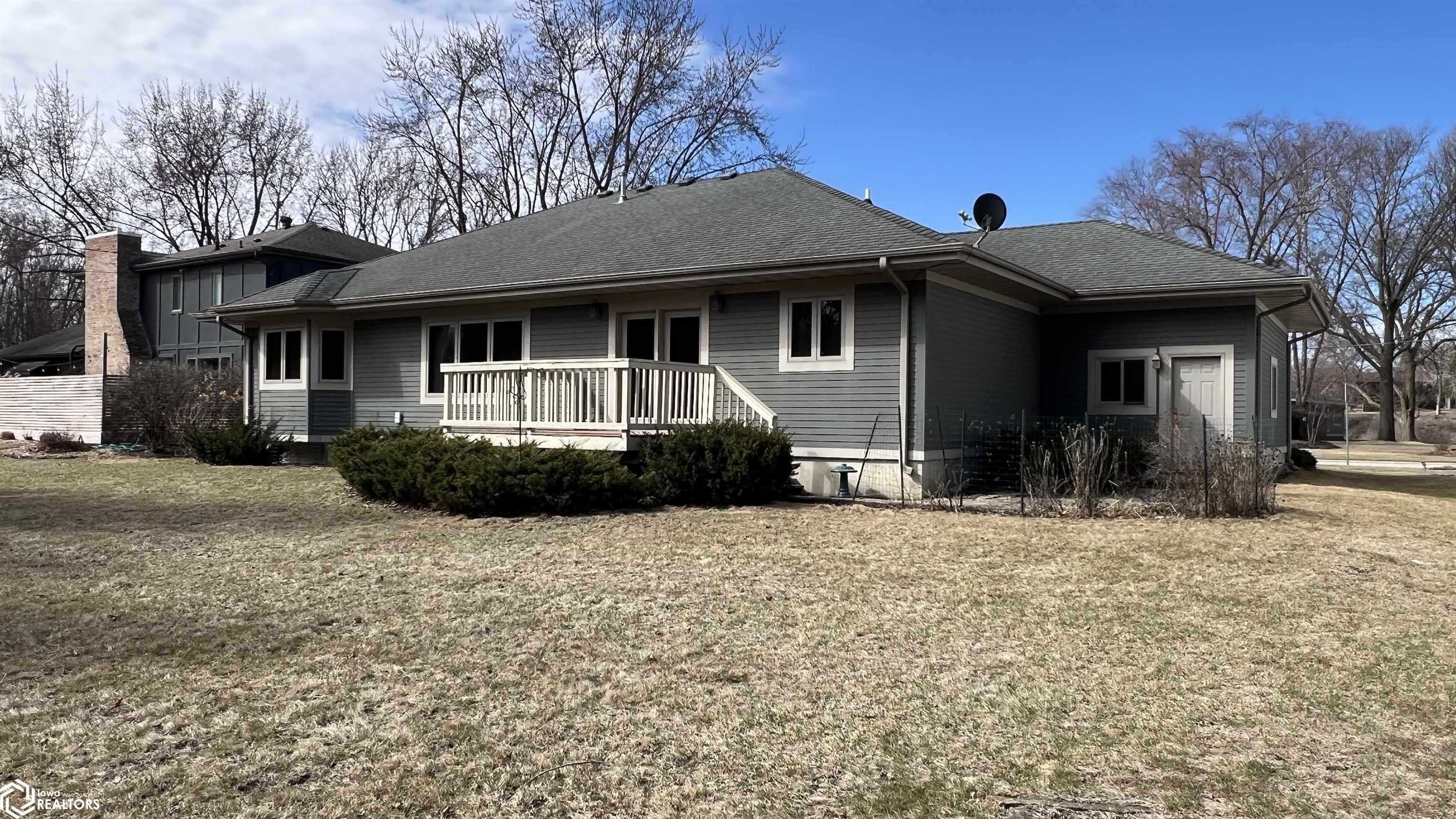 1797 Springview Drive, Mason City, Iowa image 33