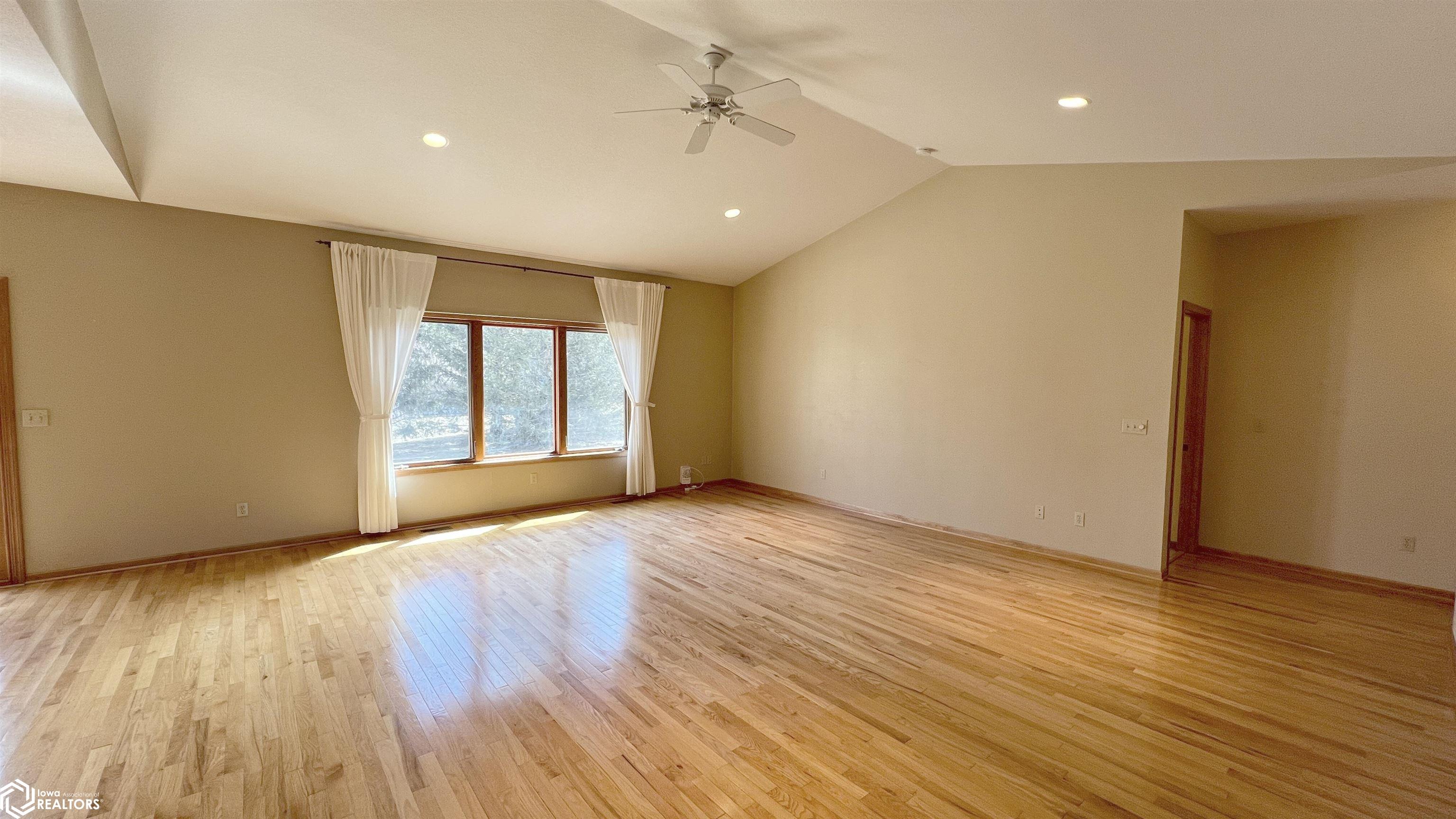 1797 Springview Drive, Mason City, Iowa image 6