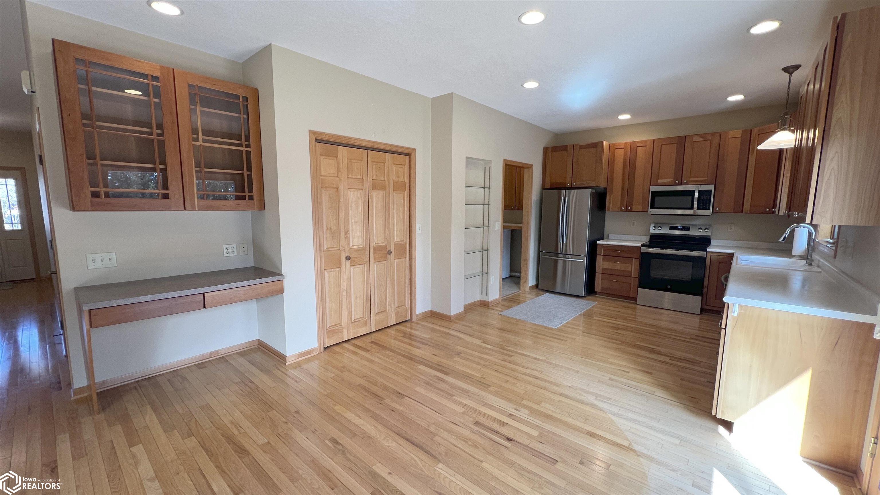 1797 Springview Drive, Mason City, Iowa image 8