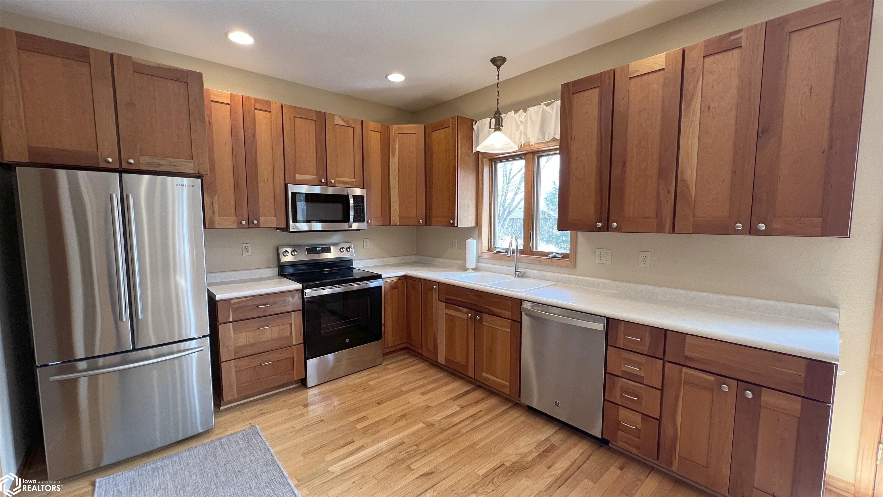 1797 Springview Drive, Mason City, Iowa image 10