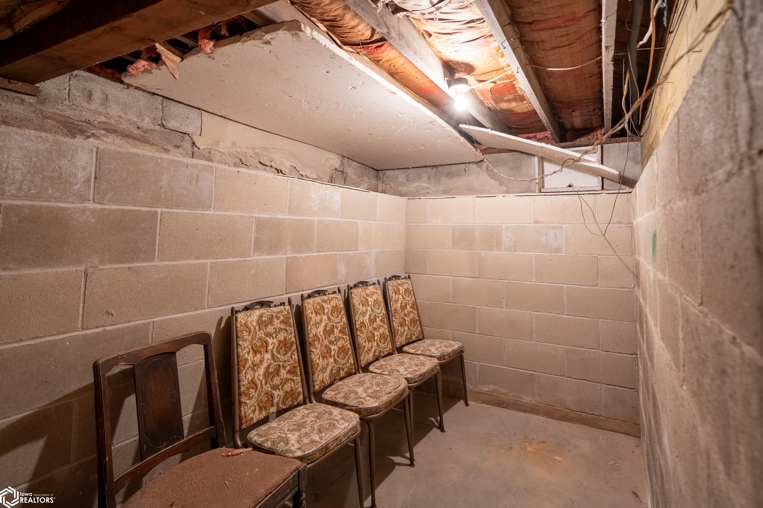107 N 9th Avenue, Marshalltown, Iowa image 30