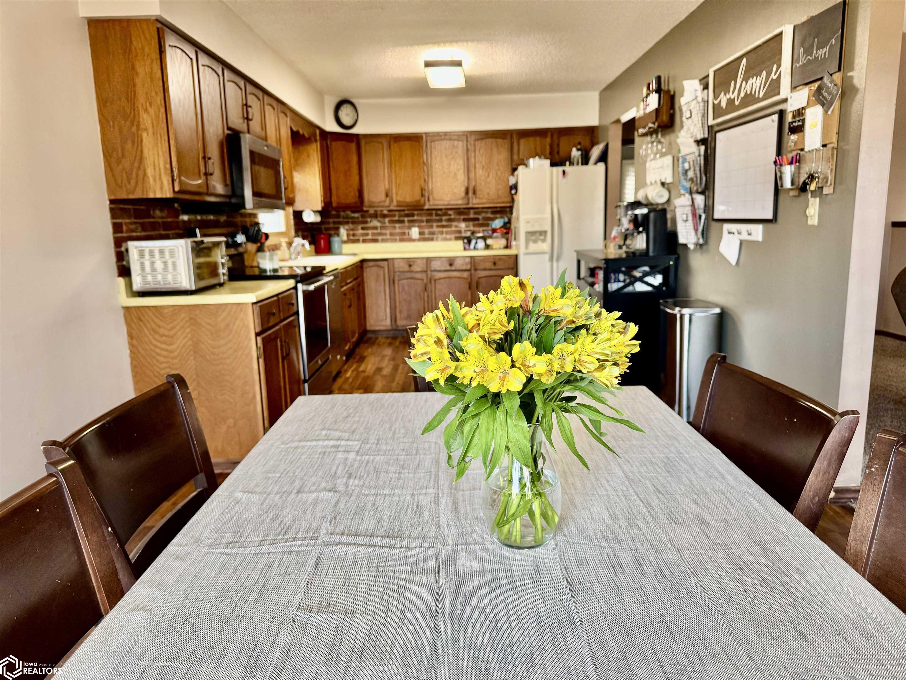 318 26th Ave S, Clear Lake, Iowa image 18