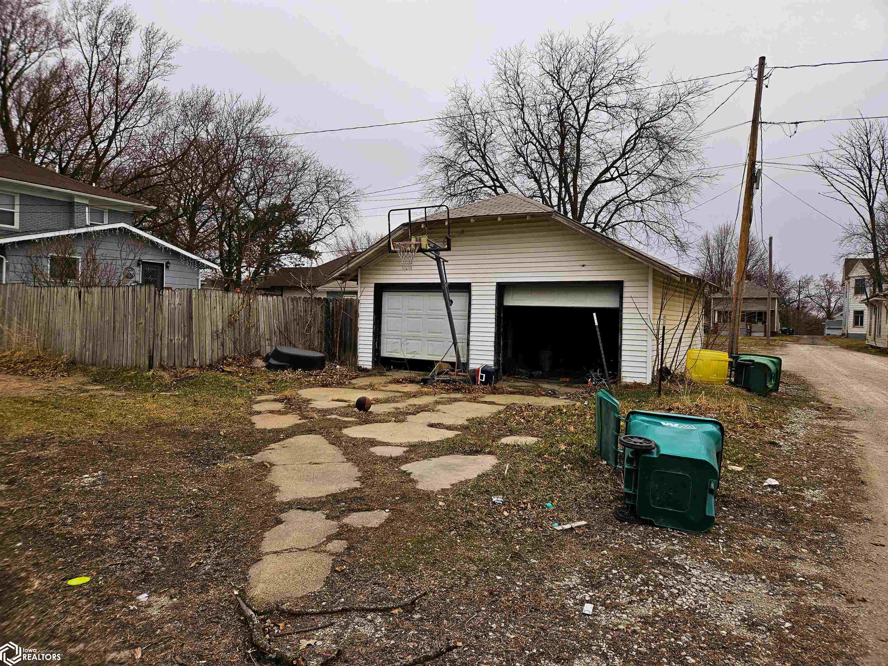 711 W Adams Street, Creston, Iowa image 5