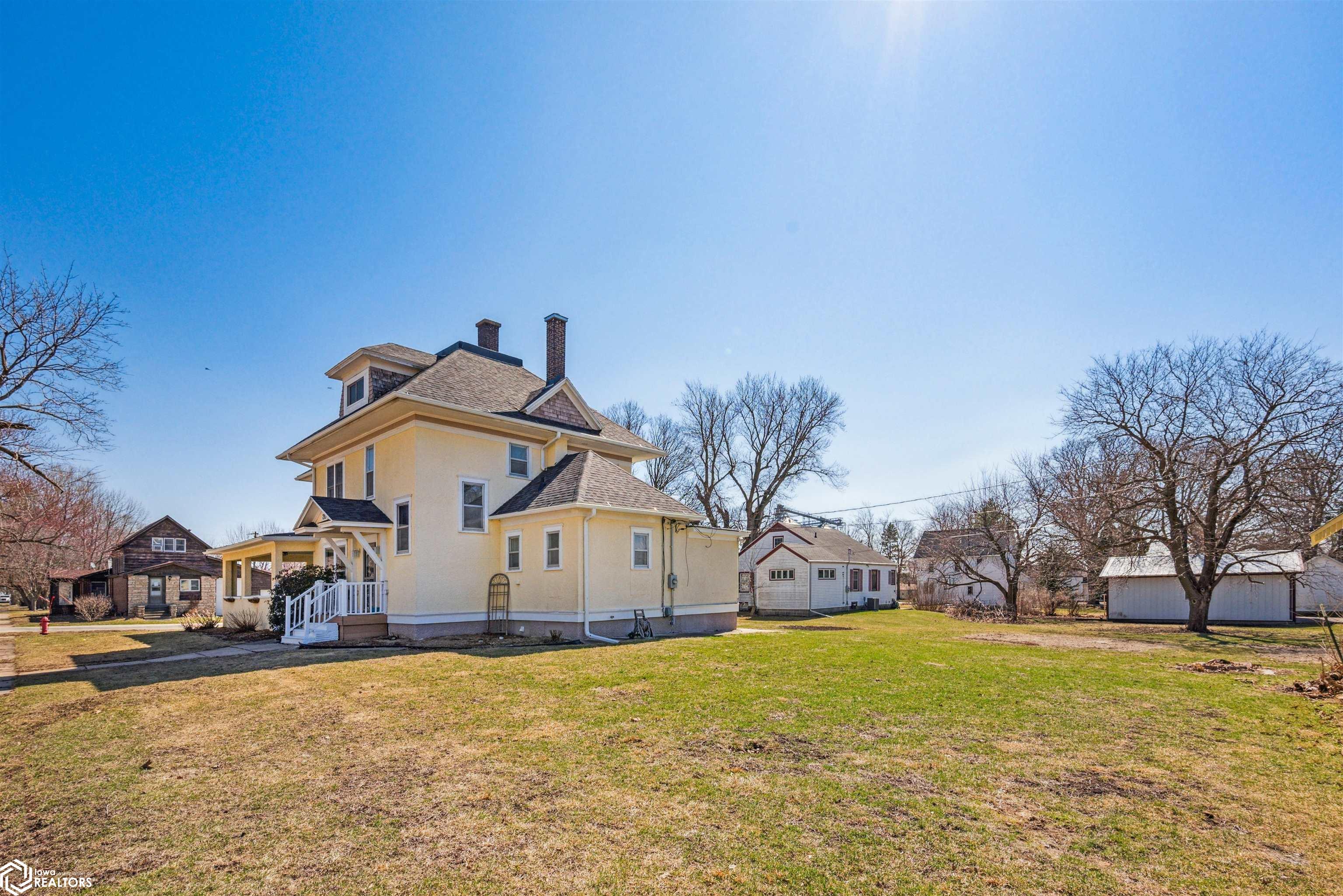 210 3rd Street, Melbourne, Iowa image 32