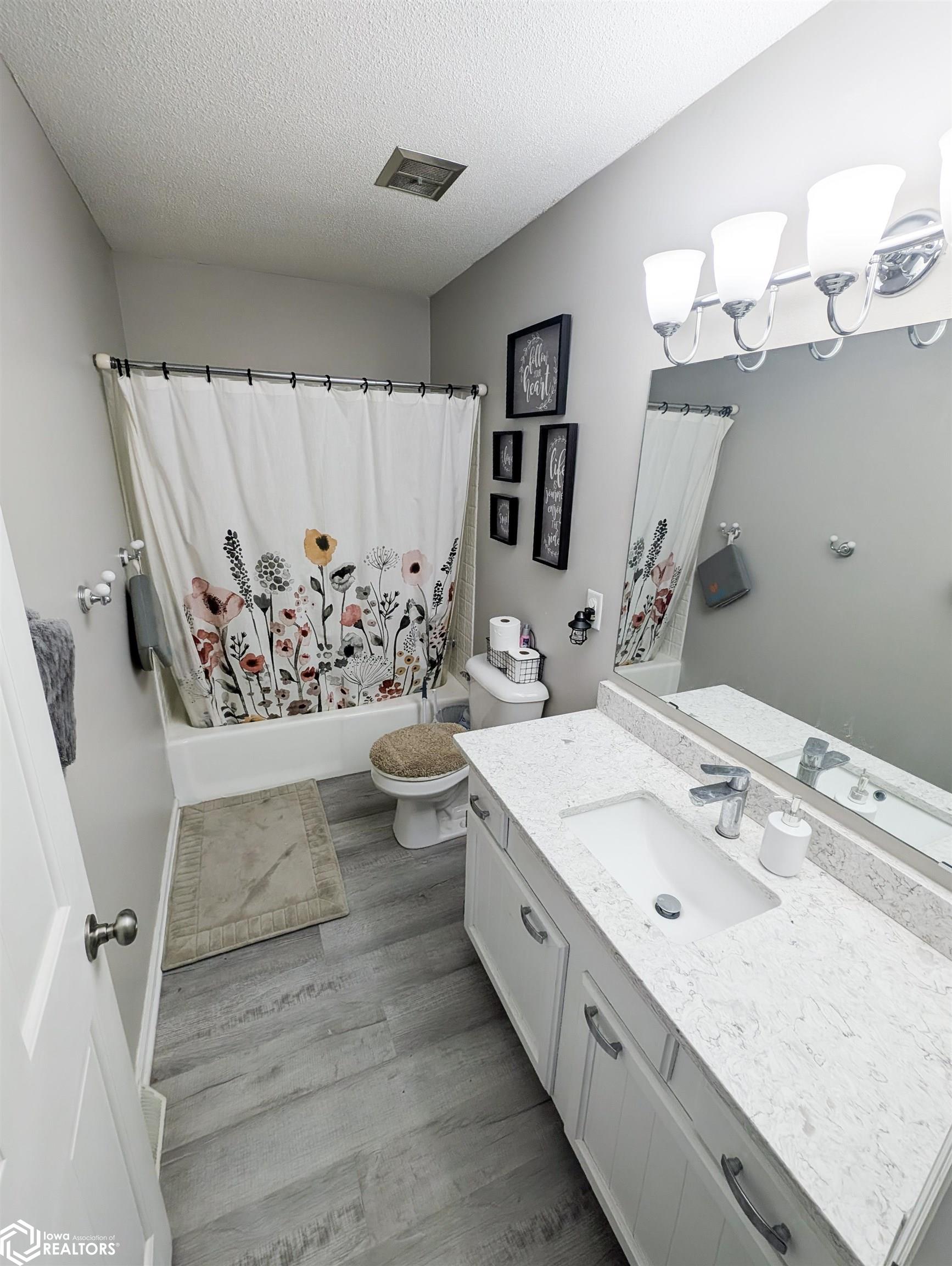 147 Orchard Lane, Carroll, Iowa image 18